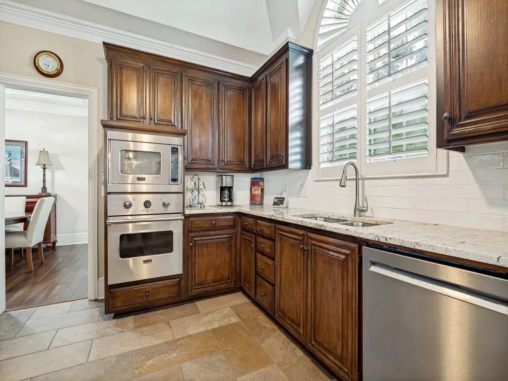 Single Family Residence For Sale in Tarrant County , 2326 Ox Bow Court, Arlington, Texas 76006, 4 Bedroom, 3 Bathroom, 2 Garage spaces, 2,825 Sqft, built in 1989, mls#21341556, Real Estate Agent in Arlington, Homes For Sale in Tarrant county, Homes For Sale in Arlington, Realtor in Arlington Texas, Real Estate Brokerage Independent Realty Texas, Luminita Cordes Realtor