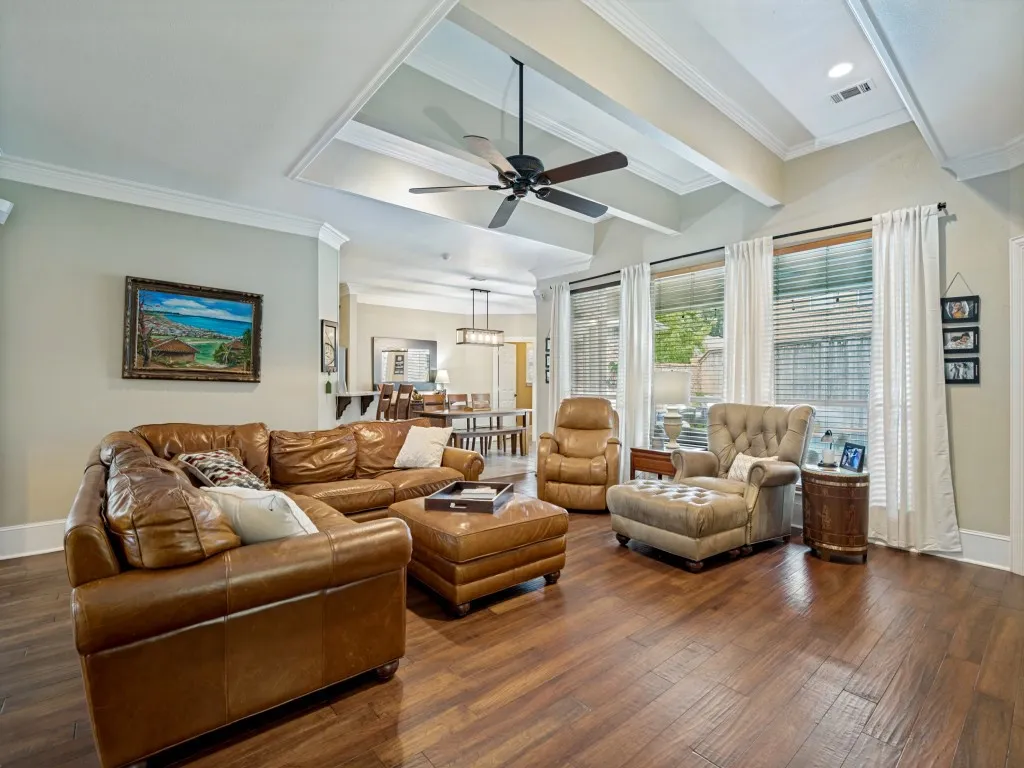 Single Family Residence For Sale in Tarrant County , 2326 Ox Bow Court, Arlington, Texas 76006, 4 Bedroom, 3 Bathroom, 2 Garage spaces, 2,825 Sqft, built in 1989, mls#21341556, Real Estate Agent in Arlington, Homes For Sale in Tarrant county, Homes For Sale in Arlington, Realtor in Arlington Texas, Real Estate Brokerage Independent Realty Texas, Luminita Cordes Realtor