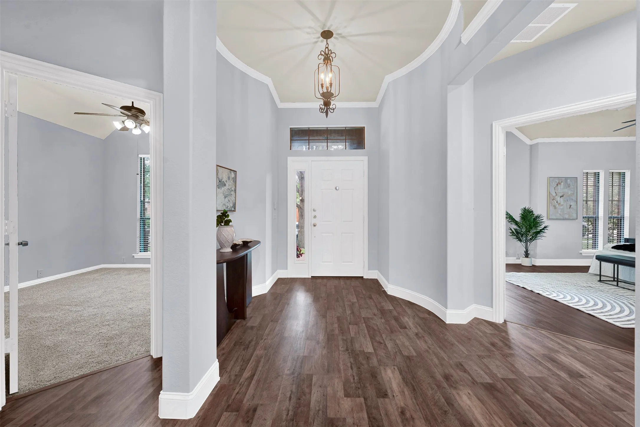 Single Family Residence For Sale in Collin County , 10925 Prescott Drive, Frisco, Texas 75033, 4 Bedroom, 3 Bathroom, 2 Garage spaces, 2,209 Sqft, built in 2004, mls#21311518, Real Estate Agent in Frisco, Homes For Sale in Collin county, Homes For Sale in Frisco, Realtor in Frisco Texas, Real Estate Brokerage Independent Realty Texas, Luminita Cordes Realtor