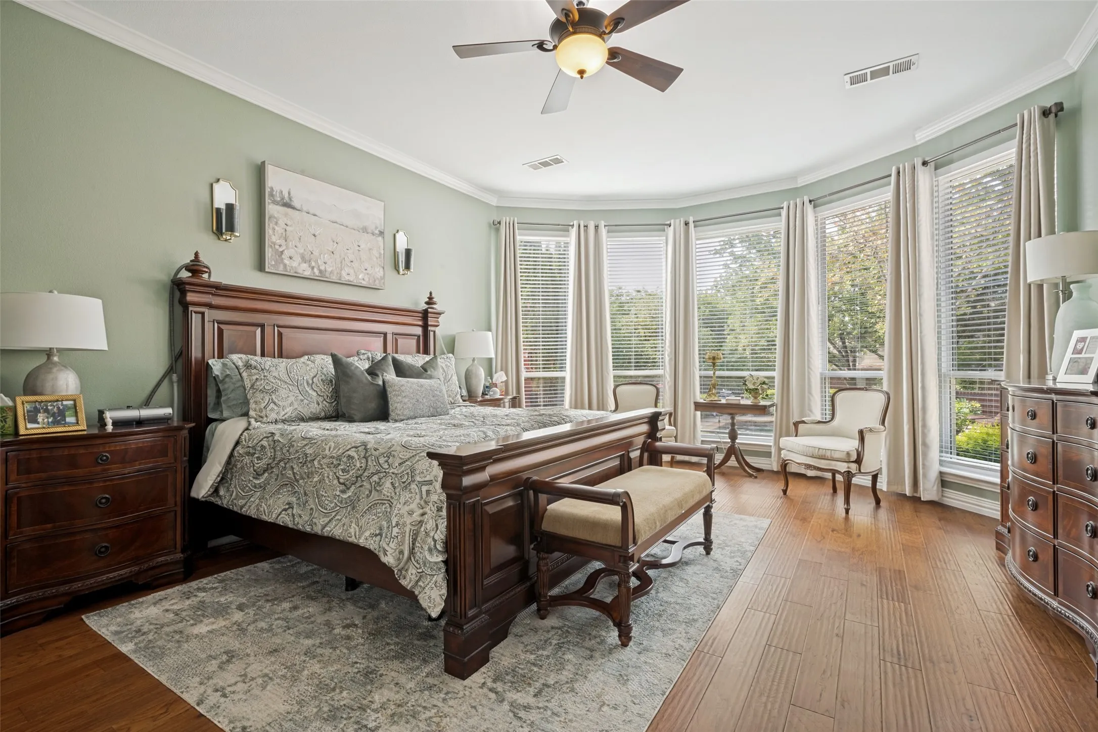 Single Family Residence For Sale in Denton County , 2300 High Pointe Drive, Corinth, Texas 76210, 4 Bedroom, 5 Bathroom, 3 Garage spaces, 3,434 Sqft, built in 2000, Price $695,000, mls#21341586, Real Estate Agent in Corinth, Homes For Sale in Denton county, Homes For Sale in Corinth, Realtor in Corinth Texas, Real Estate Brokerage Independent Realty Texas, Luminita Cordes Realtor