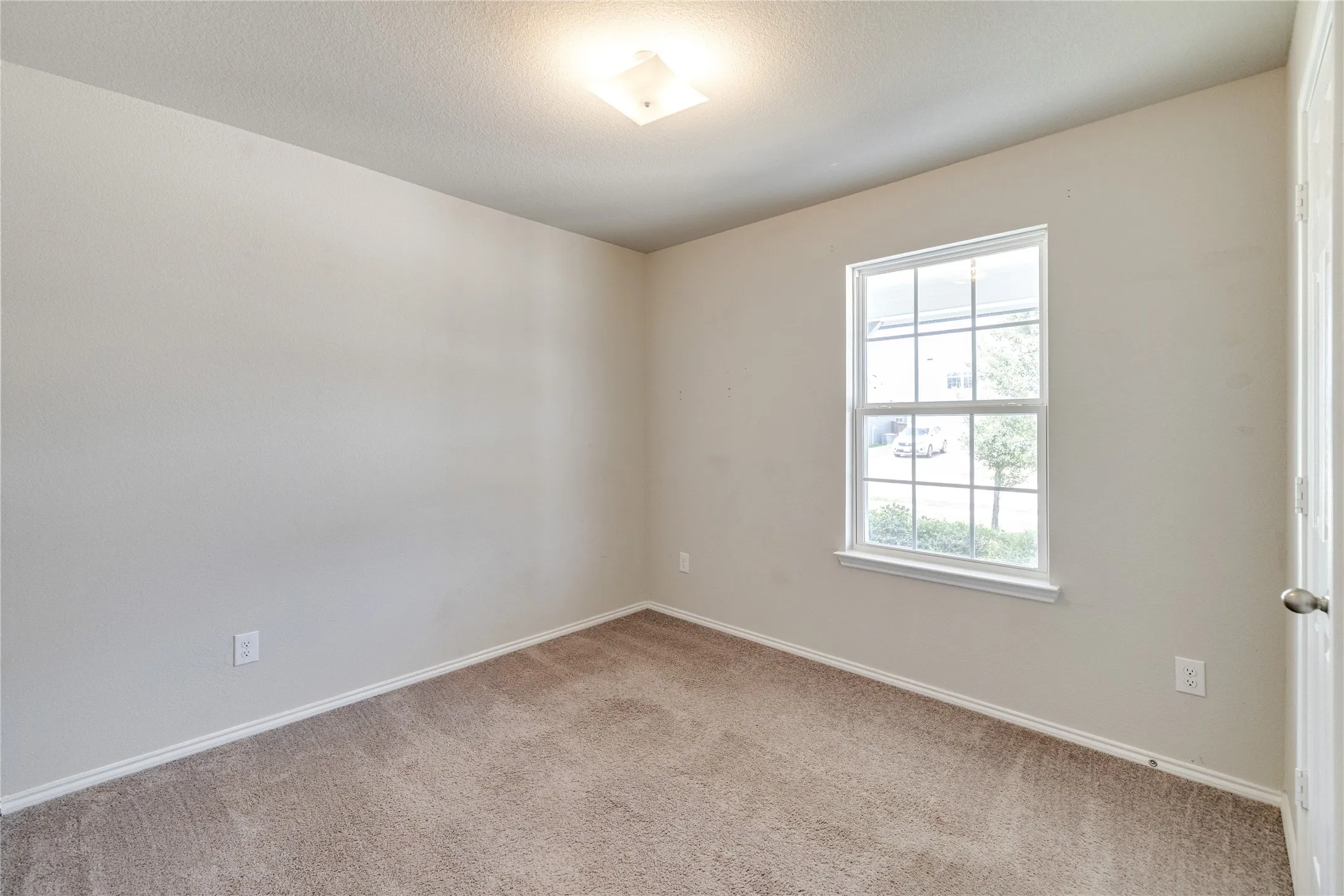 Single Family Residence For Sale in Kaufman County , 115 Rock Creek, Terrell, Texas 75160, 3 Bedroom, 2 Bathroom, 2 Garage spaces, 1,305 Sqft, built in 2022, mls#21340072, Real Estate Agent in Terrell, Homes For Sale in Kaufman county, Homes For Sale in Terrell, Realtor in Terrell Texas, Real Estate Brokerage Independent Realty Texas, Luminita Cordes Realtor
