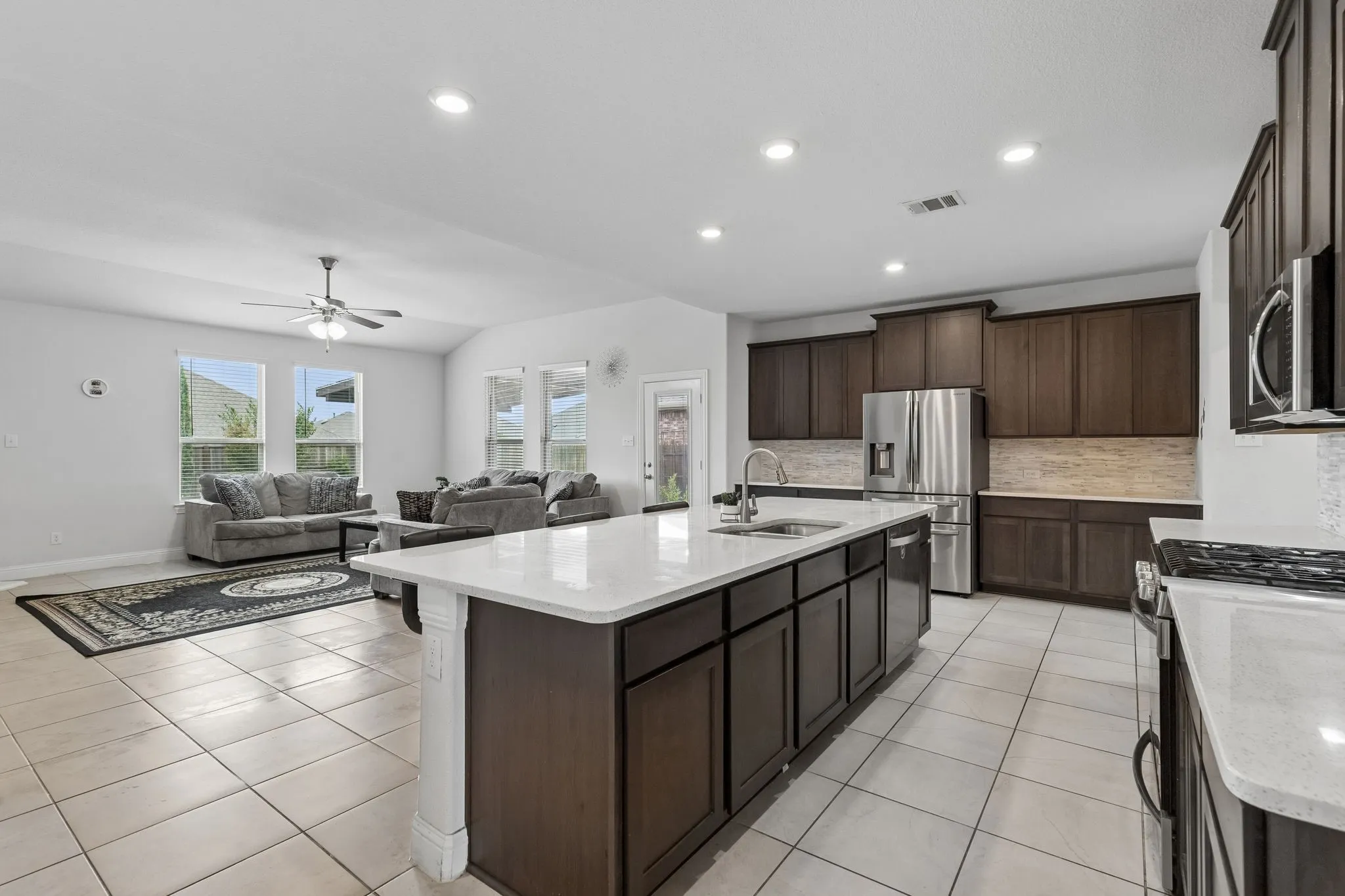 Single Family Residence For Sale in Denton County , 2900 Half Moon Road, Aubrey, Texas 76227, 5 Bedroom, 4 Bathroom, 3 Garage spaces, 3,282 Sqft, built in 2019, Price $460,000, mls#21341516, Real Estate Agent in Aubrey, Homes For Sale in Denton county, Homes For Sale in Aubrey, Realtor in Aubrey Texas, Real Estate Brokerage Independent Realty Texas, Luminita Cordes Realtor