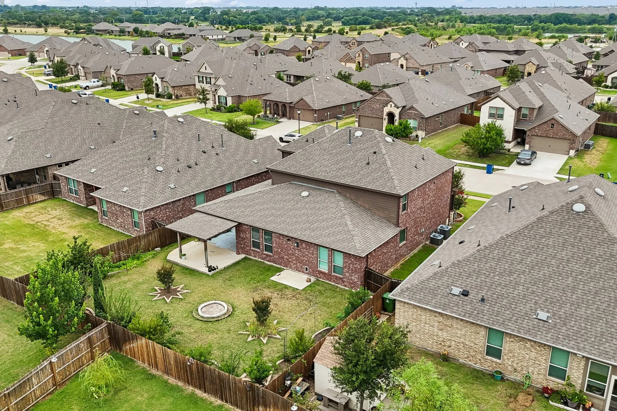 Single Family Residence For Sale in Denton County , 2900 Half Moon Road, Aubrey, Texas 76227, 5 Bedroom, 4 Bathroom, 3 Garage spaces, 3,282 Sqft, built in 2019, Price $460,000, mls#21341516, Real Estate Agent in Aubrey, Homes For Sale in Denton county, Homes For Sale in Aubrey, Realtor in Aubrey Texas, Real Estate Brokerage Independent Realty Texas, Luminita Cordes Realtor