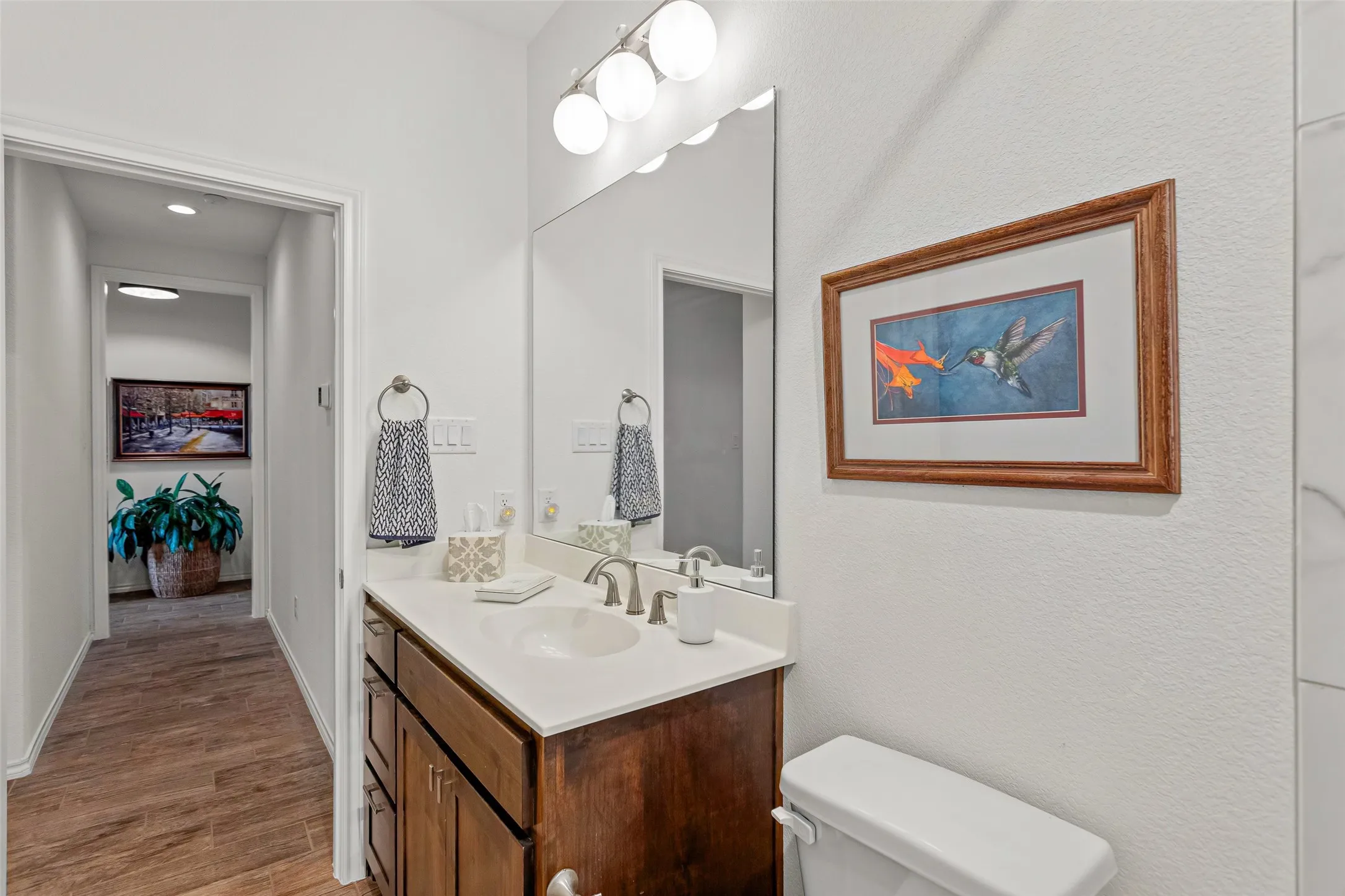 Single Family Residence For Sale in Tarrant County , 6921 Trail Rock Drive, Benbrook, Texas 76126, 3 Bedroom, 2 Bathroom, 2 Garage spaces, 1,786 Sqft, built in 2022, mls#21341358, Real Estate Agent in Benbrook, Homes For Sale in Tarrant county, Homes For Sale in Benbrook, Realtor in Benbrook Texas, Real Estate Brokerage Independent Realty Texas, Luminita Cordes Realtor