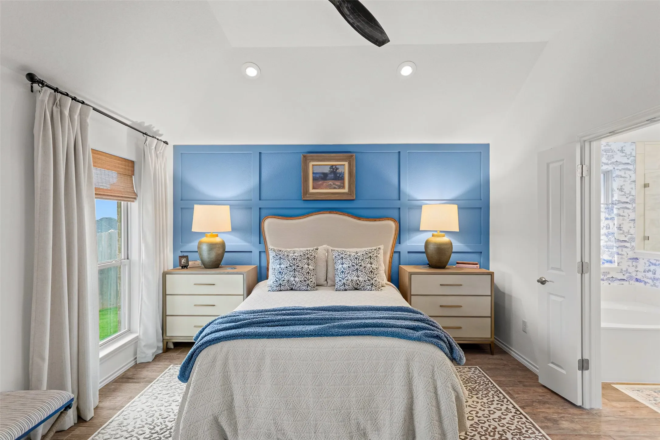 Single Family Residence For Sale in Tarrant County , 6921 Trail Rock Drive, Benbrook, Texas 76126, 3 Bedroom, 2 Bathroom, 2 Garage spaces, 1,786 Sqft, built in 2022, mls#21341358, Real Estate Agent in Benbrook, Homes For Sale in Tarrant county, Homes For Sale in Benbrook, Realtor in Benbrook Texas, Real Estate Brokerage Independent Realty Texas, Luminita Cordes Realtor