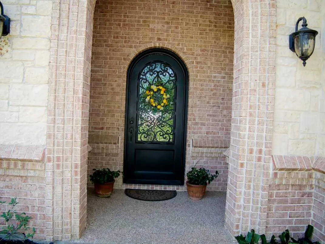 Single Family Residence For Sale in Tarrant County , 2310 Castle Creek Drive, Mansfield, Texas 76063, 4 Bedroom, 4 Bathroom, 3 Garage spaces, 3,738 Sqft, built in 2005, mls#21341057, Real Estate Agent in Mansfield, Homes For Sale in Tarrant county, Homes For Sale in Mansfield, Realtor in Mansfield Texas, Real Estate Brokerage Independent Realty Texas, Luminita Cordes Realtor