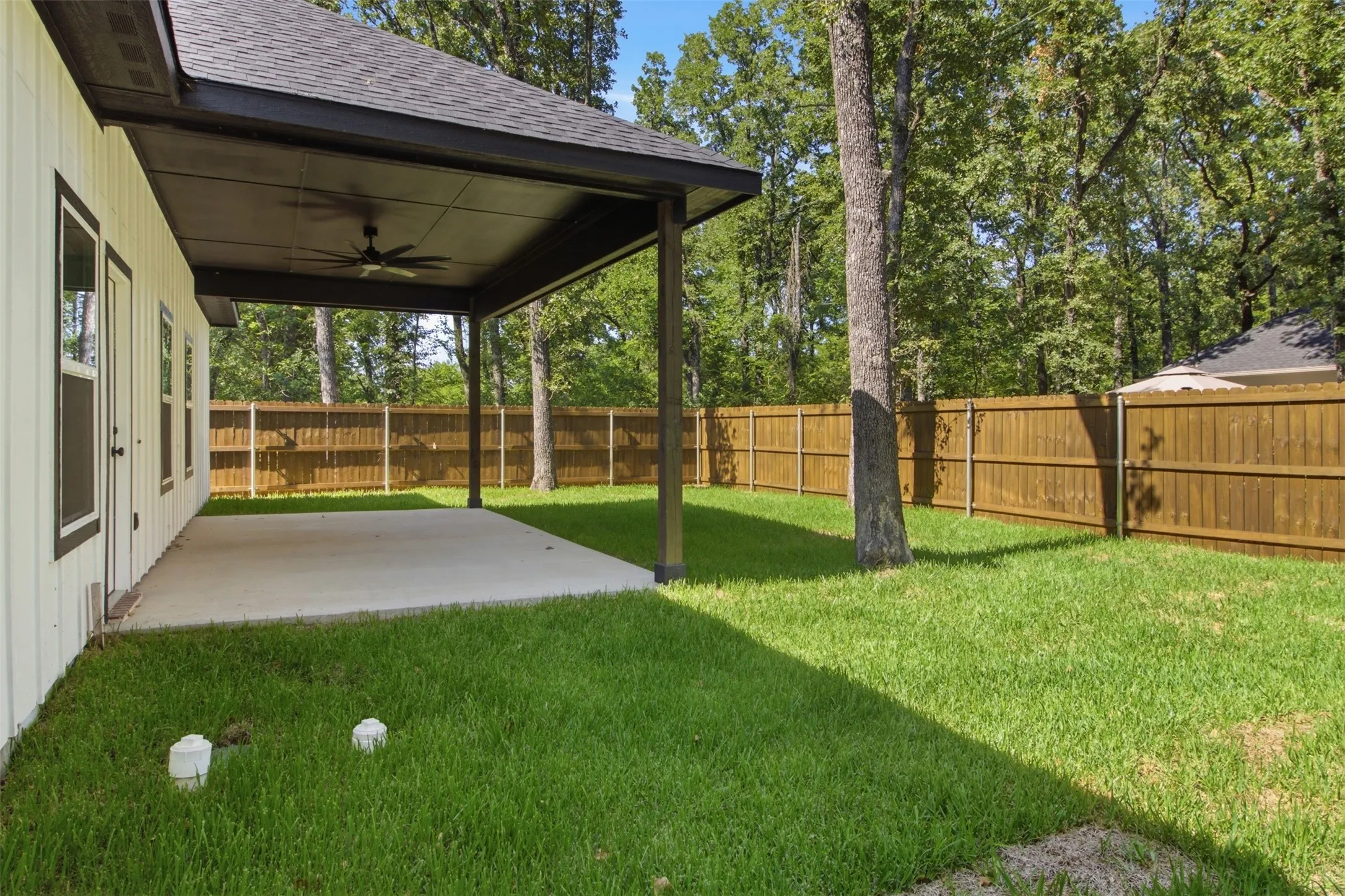 Single Family Residence For Sale in Henderson County , 216 E Beachwood Loop, Trinidad, Texas 75163, 4 Bedroom, 2 Bathroom, 2 Garage spaces, 1,618 Sqft, built in 2026, mls#21340963, Real Estate Agent in Trinidad, Homes For Sale in Henderson county, Homes For Sale in Trinidad, Realtor in Trinidad Texas, Real Estate Brokerage Independent Realty Texas, Luminita Cordes Realtor