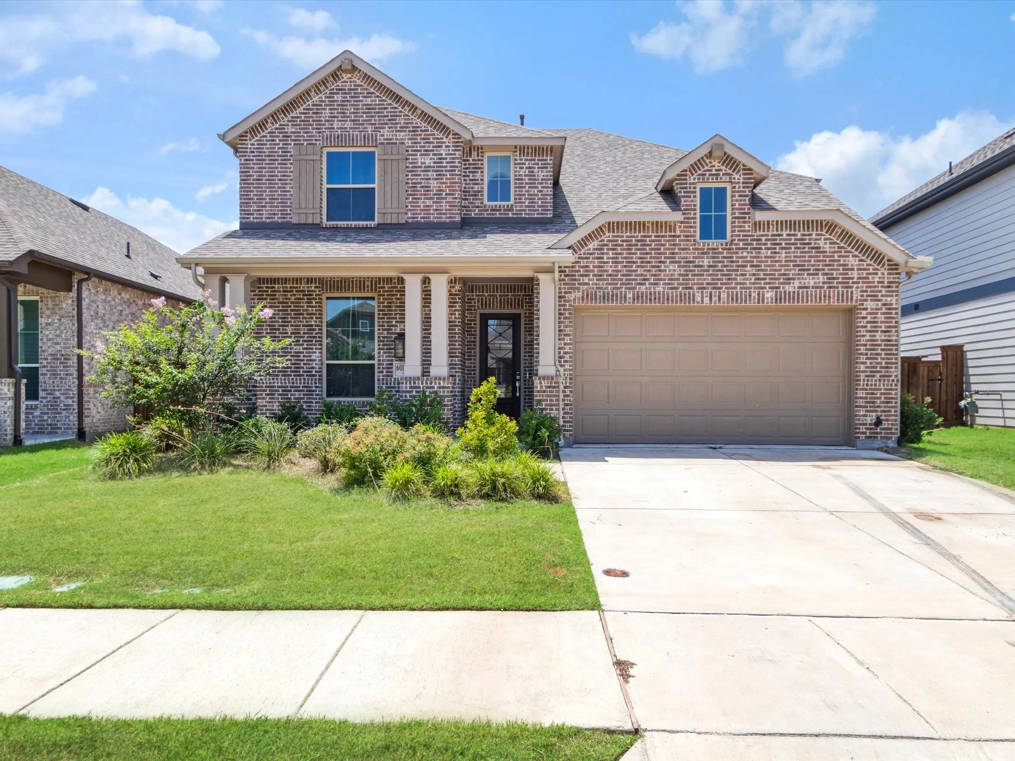 Single Family Residence For Rent in Rockwall County , 6016 Gully Grove Drive, Royse City, Texas 75189, 4 Bedroom, 3 Bathroom, 2 Garage spaces, 2,762 Sqft, built in 2023, mls#21338563, Real Estate Agent in Royse City, Homes For Rent in Rockwall county, Homes For Rent in Royse City, Realtor in Royse City Texas, Real Estate Brokerage Independent Realty Texas, Luminita Cordes Realtor