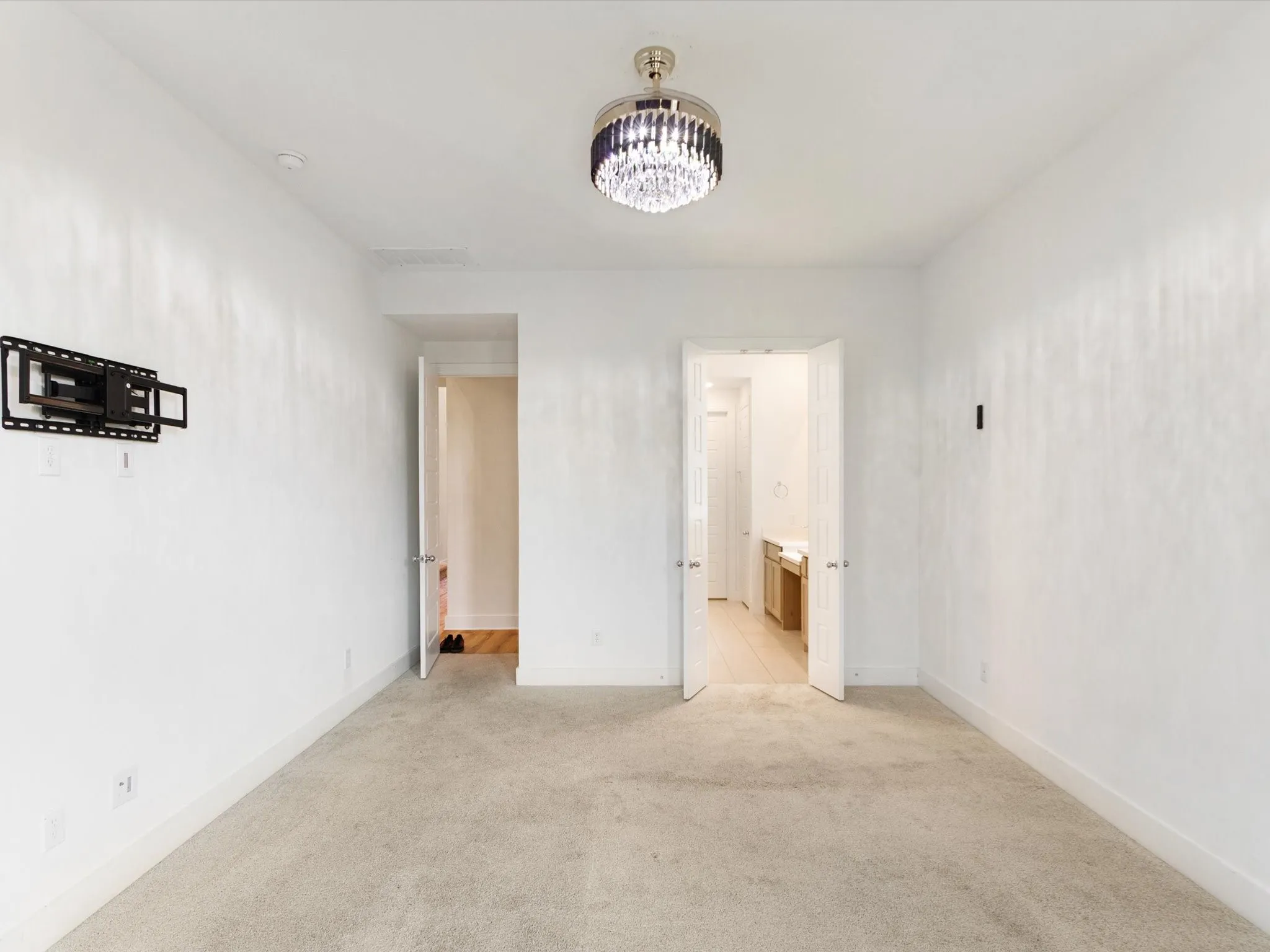 Single Family Residence For Rent in Rockwall County , 6016 Gully Grove Drive, Royse City, Texas 75189, 4 Bedroom, 3 Bathroom, 2 Garage spaces, 2,762 Sqft, built in 2023, mls#21338563, Real Estate Agent in Royse City, Homes For Rent in Rockwall county, Homes For Rent in Royse City, Realtor in Royse City Texas, Real Estate Brokerage Independent Realty Texas, Luminita Cordes Realtor