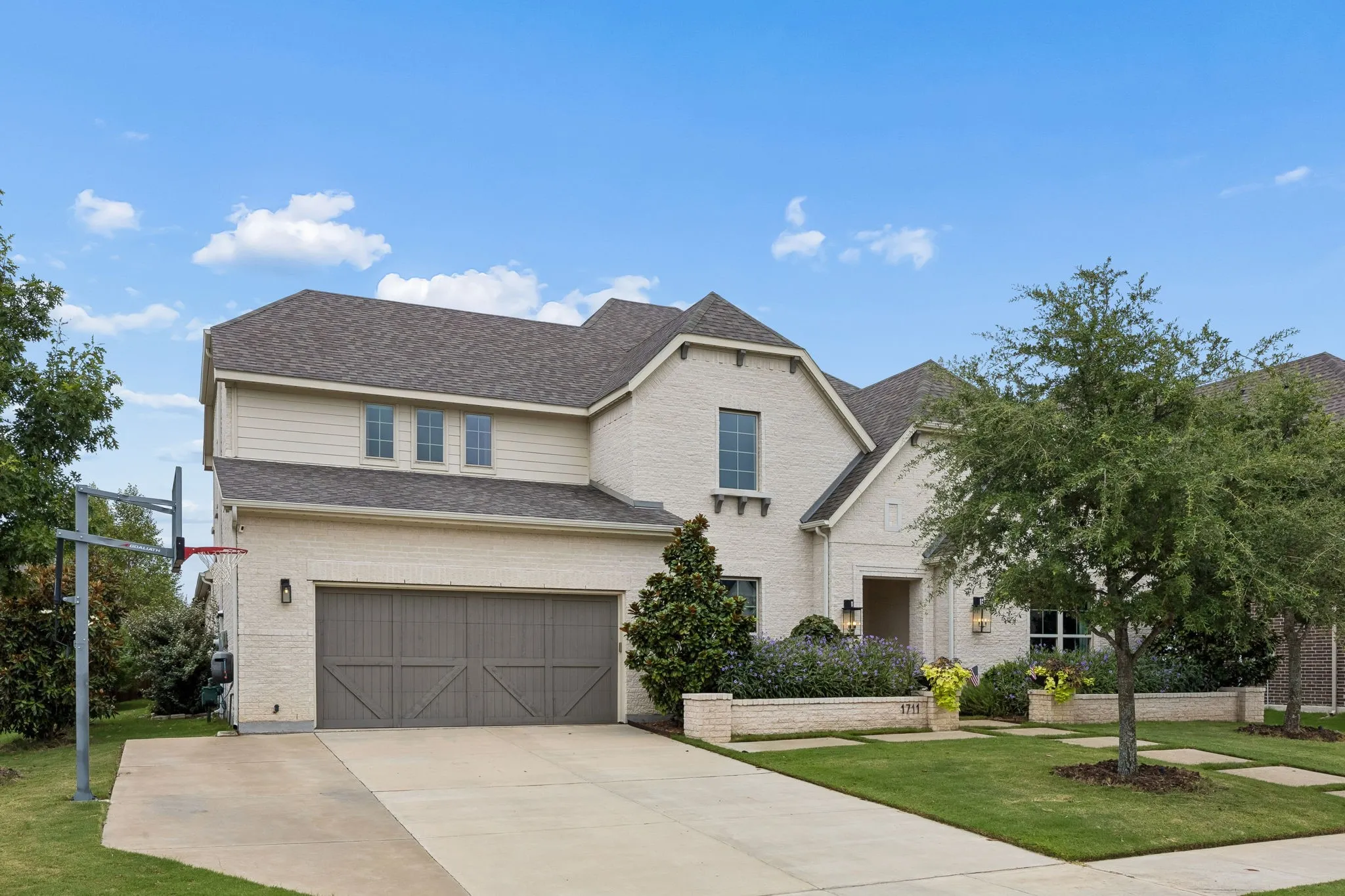 Single Family Residence For Sale in Collin County , 1711 Wichita Drive, Prosper, Texas 75078, 5 Bedroom, 6 Bathroom, 3 Garage spaces, 4,640 Sqft, built in 2019, mls#21340640, Real Estate Agent in Prosper, Homes For Sale in Collin county, Homes For Sale in Prosper, Realtor in Prosper Texas, Real Estate Brokerage Independent Realty Texas, Luminita Cordes Realtor