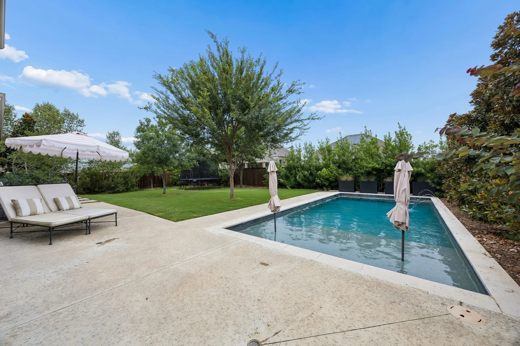 Single Family Residence For Sale in Collin County , 1711 Wichita Drive, Prosper, Texas 75078, 5 Bedroom, 6 Bathroom, 3 Garage spaces, 4,640 Sqft, built in 2019, mls#21340640, Real Estate Agent in Prosper, Homes For Sale in Collin county, Homes For Sale in Prosper, Realtor in Prosper Texas, Real Estate Brokerage Independent Realty Texas, Luminita Cordes Realtor