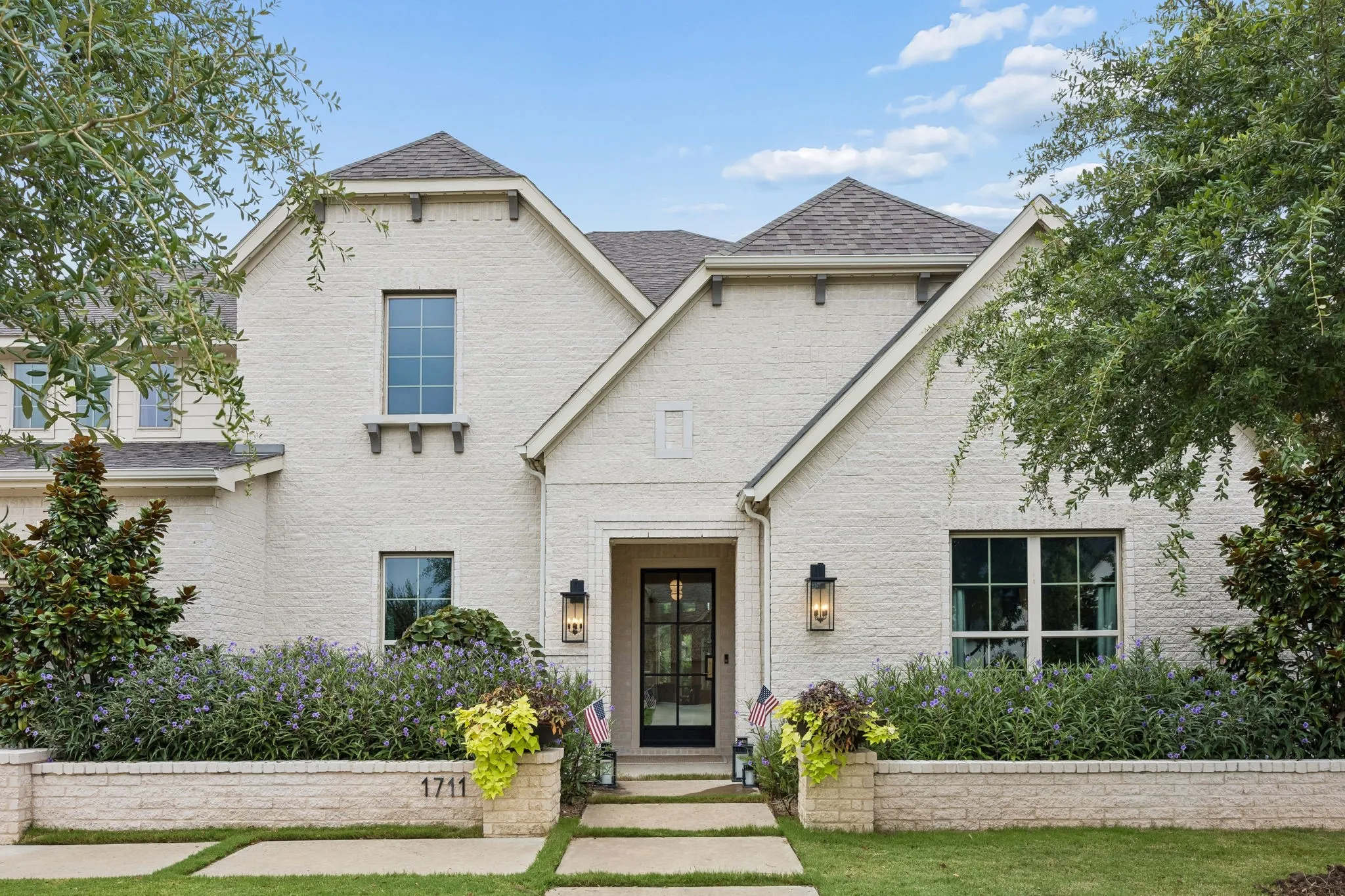 Single Family Residence For Sale in Collin County , 1711 Wichita Drive, Prosper, Texas 75078, 5 Bedroom, 6 Bathroom, 3 Garage spaces, 4,640 Sqft, built in 2019, mls#21340640, Real Estate Agent in Prosper, Homes For Sale in Collin county, Homes For Sale in Prosper, Realtor in Prosper Texas, Real Estate Brokerage Independent Realty Texas, Luminita Cordes Realtor