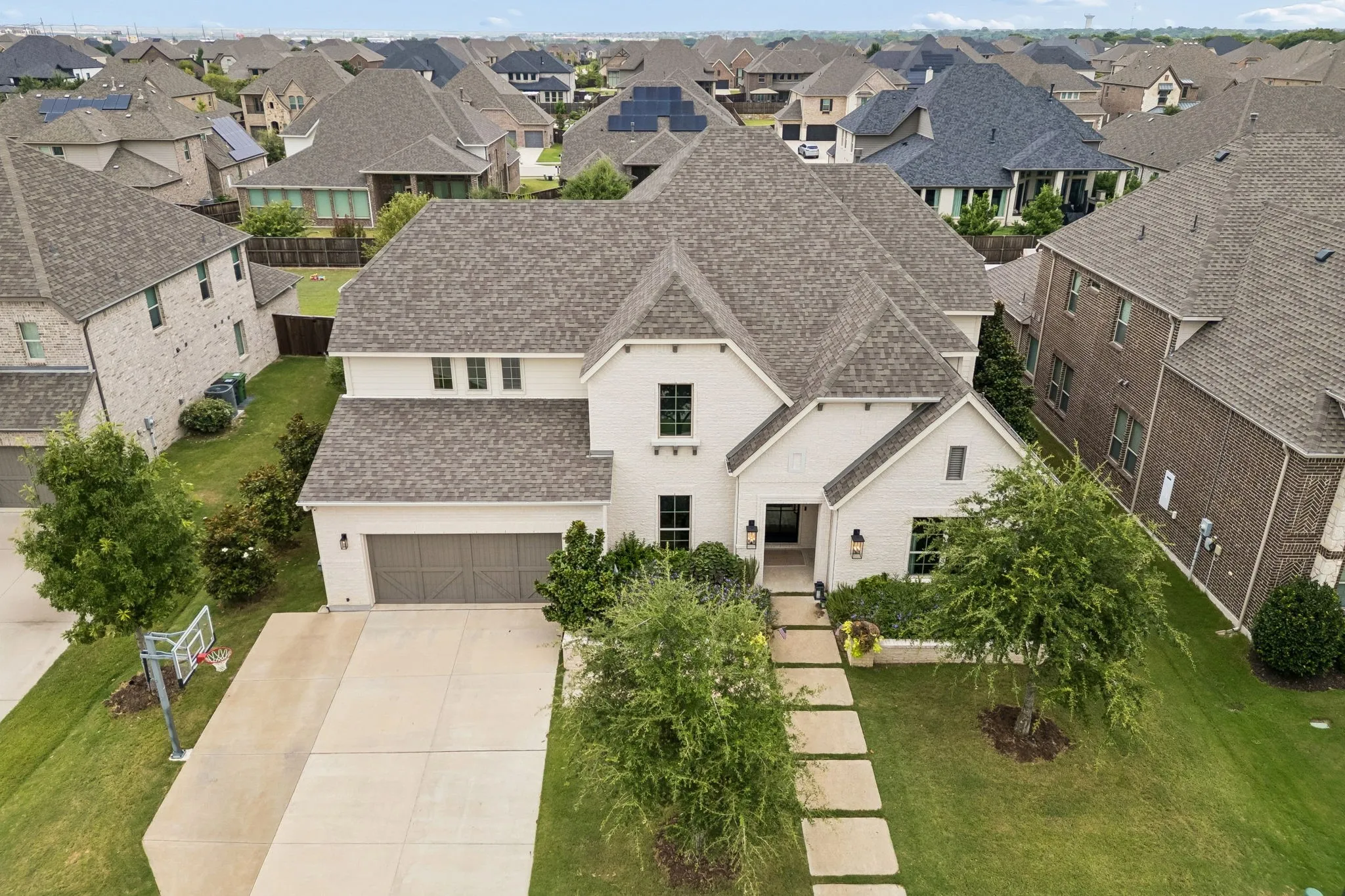 Single Family Residence For Sale in Collin County , 1711 Wichita Drive, Prosper, Texas 75078, 5 Bedroom, 6 Bathroom, 3 Garage spaces, 4,640 Sqft, built in 2019, mls#21340640, Real Estate Agent in Prosper, Homes For Sale in Collin county, Homes For Sale in Prosper, Realtor in Prosper Texas, Real Estate Brokerage Independent Realty Texas, Luminita Cordes Realtor