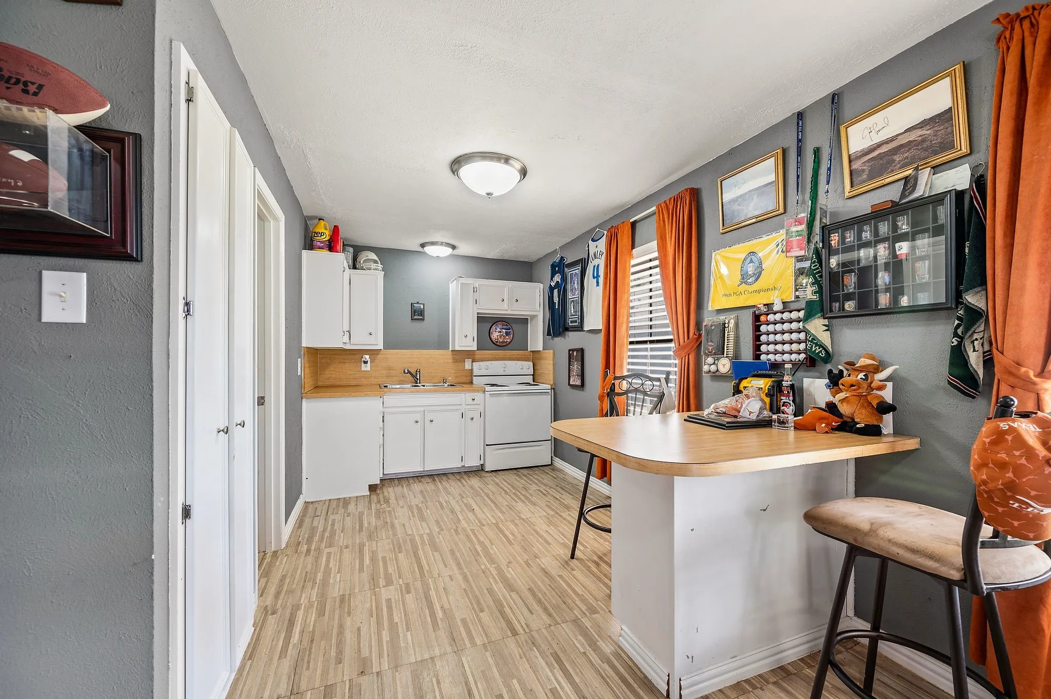 Kitchen in guest house