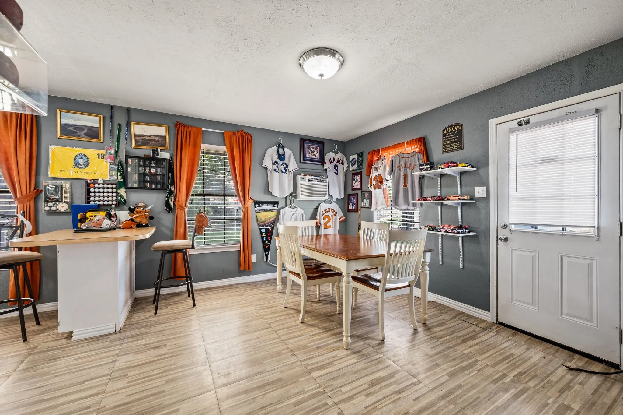 Dining area in guest house