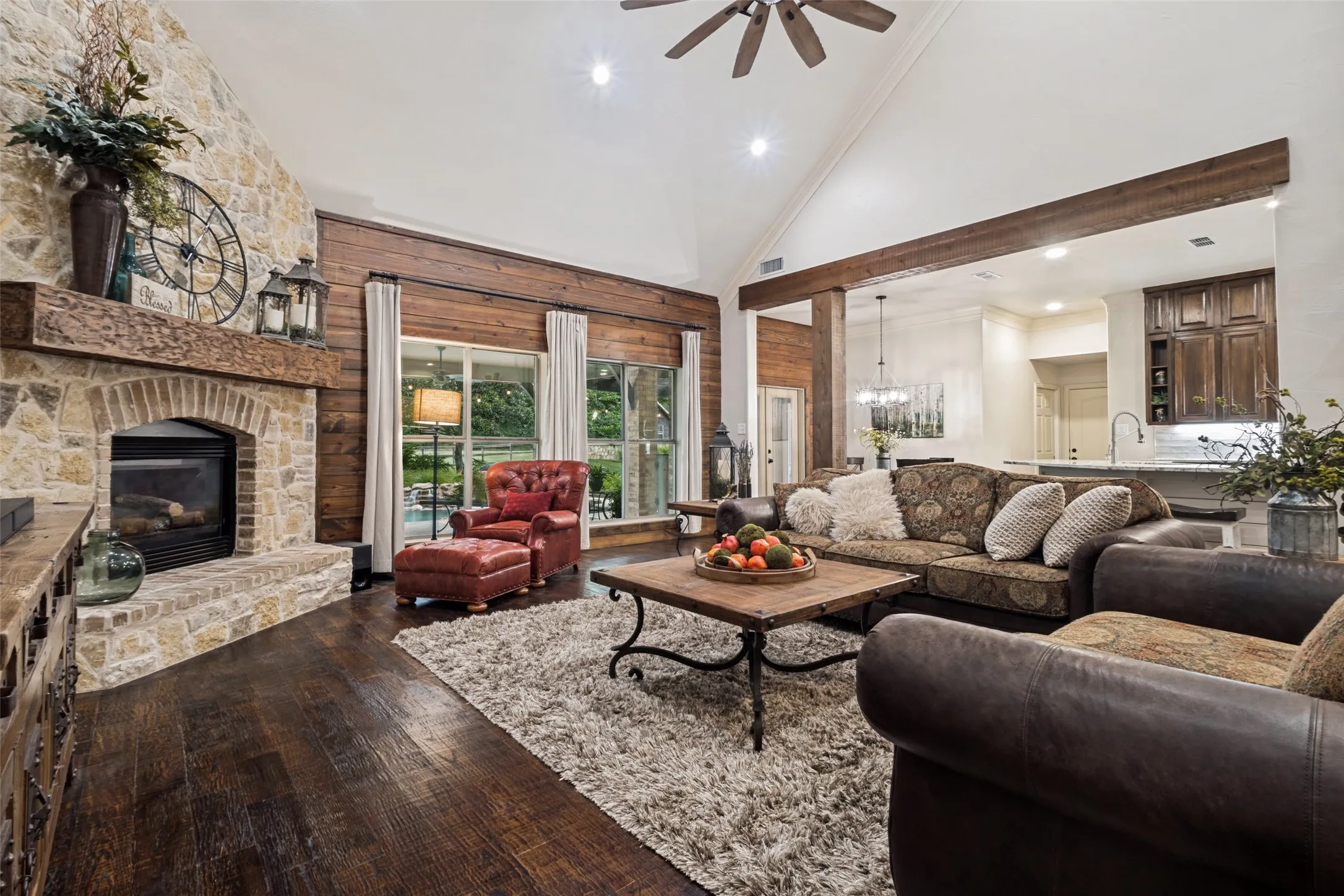 Single Family Residence For Sale in Denton County , 8140 Steeplechase Circle, Argyle, Texas 76226, 4 Bedroom, 5 Bathroom, 3 Garage spaces, 3,247 Sqft, built in 2002, mls#21341626, Real Estate Agent in Argyle, Homes For Sale in Denton county, Homes For Sale in Argyle, Realtor in Argyle Texas, Real Estate Brokerage Independent Realty Texas, Luminita Cordes Realtor