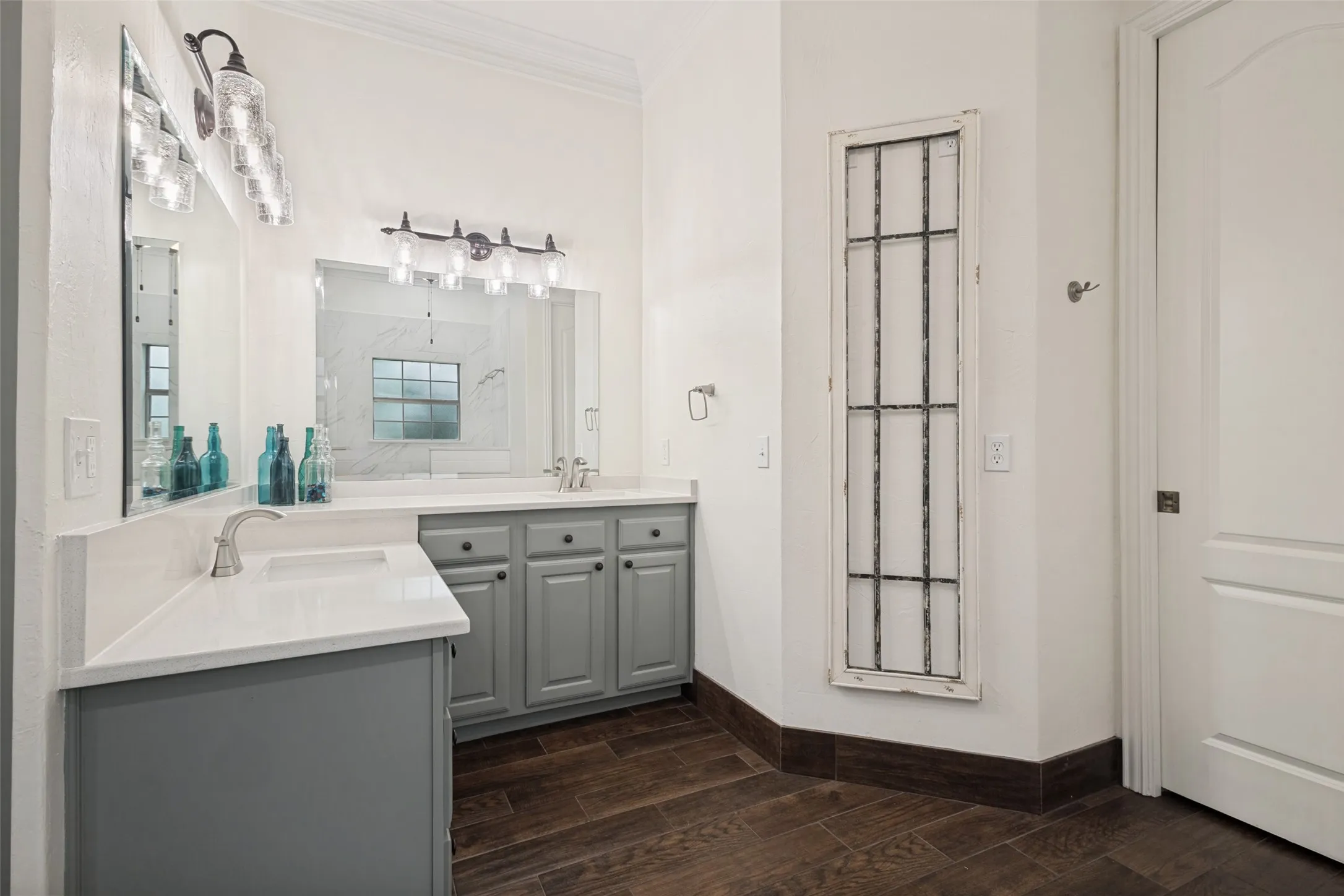 Single Family Residence For Sale in Denton County , 8140 Steeplechase Circle, Argyle, Texas 76226, 4 Bedroom, 5 Bathroom, 3 Garage spaces, 3,247 Sqft, built in 2002, mls#21341626, Real Estate Agent in Argyle, Homes For Sale in Denton county, Homes For Sale in Argyle, Realtor in Argyle Texas, Real Estate Brokerage Independent Realty Texas, Luminita Cordes Realtor