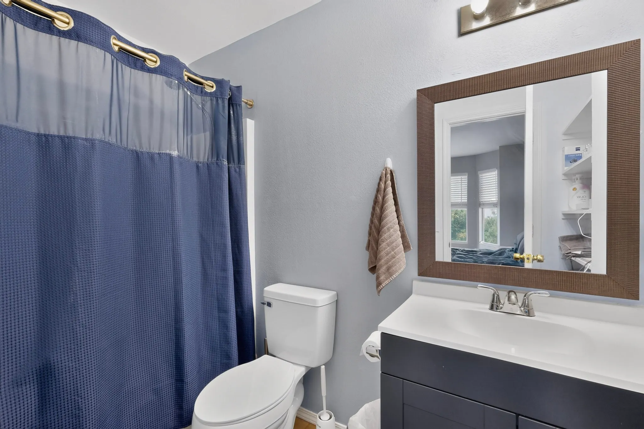 Townhouse For Sale in Collin County , 814 Greene Way, Wylie, Texas 75098, 2 Bedroom, 3 Bathroom, 1 Garage spaces, 1,249 Sqft, built in 2003, mls#21341730, Real Estate Agent in Wylie, Homes For Sale in Collin county, Homes For Sale in Wylie, Realtor in Wylie Texas, Real Estate Brokerage Independent Realty Texas, Luminita Cordes Realtor