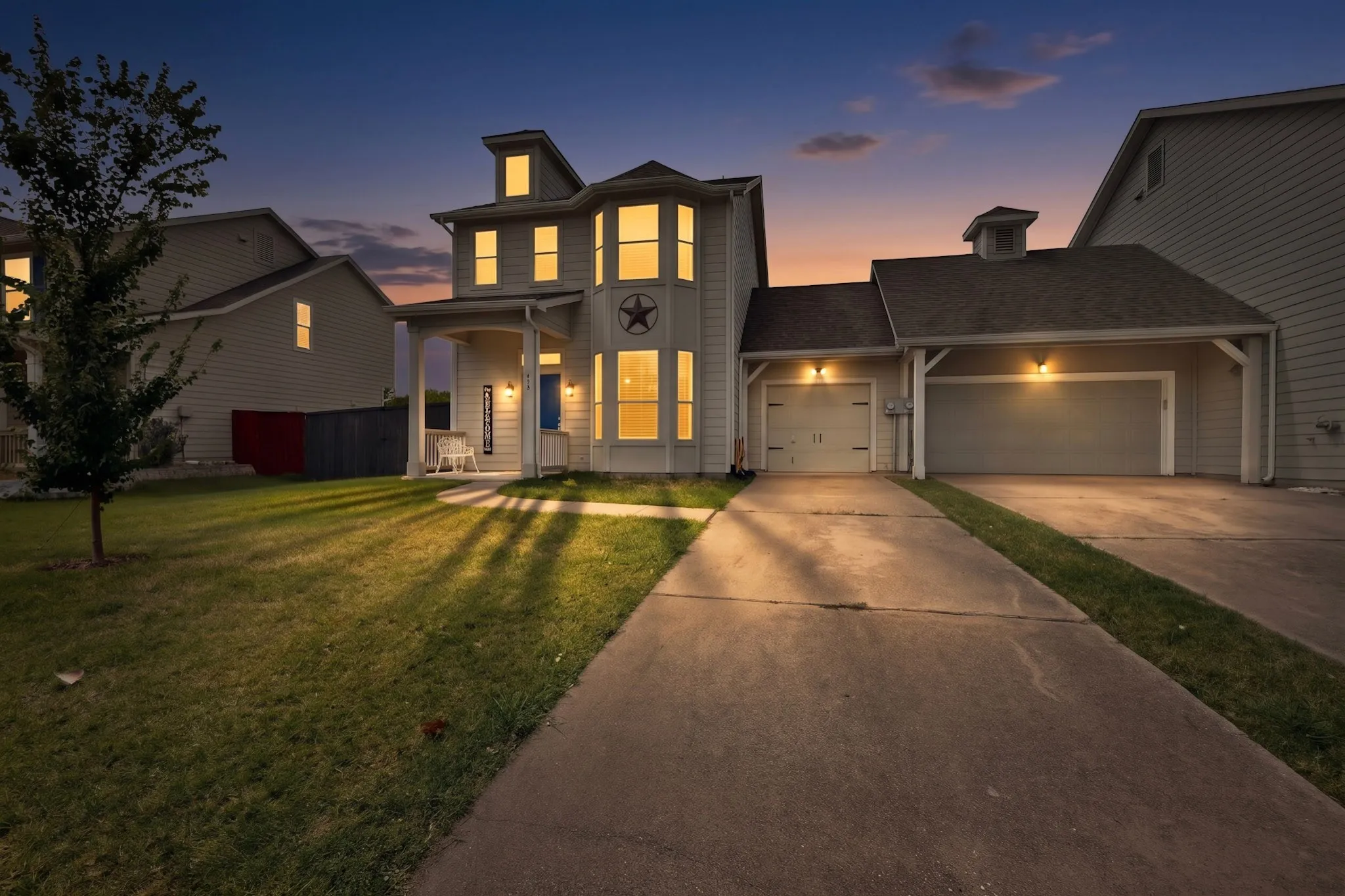 Townhouse For Sale in Collin County , 814 Greene Way, Wylie, Texas 75098, 2 Bedroom, 3 Bathroom, 1 Garage spaces, 1,249 Sqft, built in 2003, mls#21341730, Real Estate Agent in Wylie, Homes For Sale in Collin county, Homes For Sale in Wylie, Realtor in Wylie Texas, Real Estate Brokerage Independent Realty Texas, Luminita Cordes Realtor