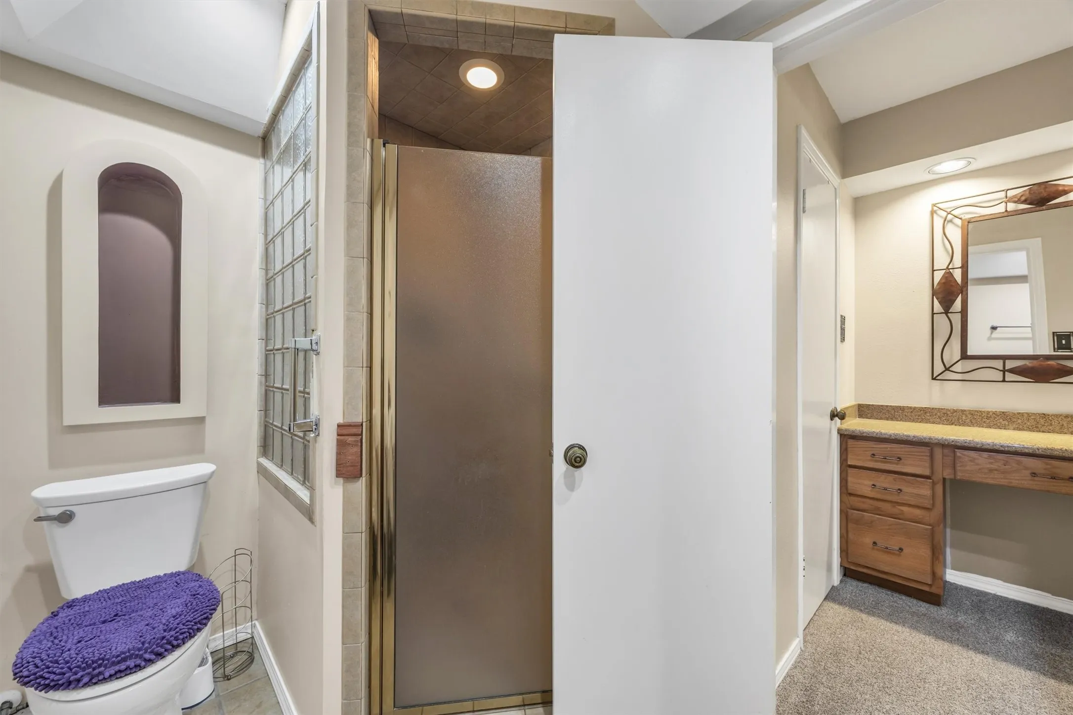 Single Family Residence For Sale in Dallas County , 7959 Greenhollow Lane, Dallas, Texas 75240, 4 Bedroom, 3 Bathroom, 2 Garage spaces, 2,241 Sqft, built in 1969, mls#21341393, Real Estate Agent in Dallas, Homes For Sale in Dallas county, Homes For Sale in Dallas, Realtor in Dallas Texas, Real Estate Brokerage Independent Realty Texas, Luminita Cordes Realtor