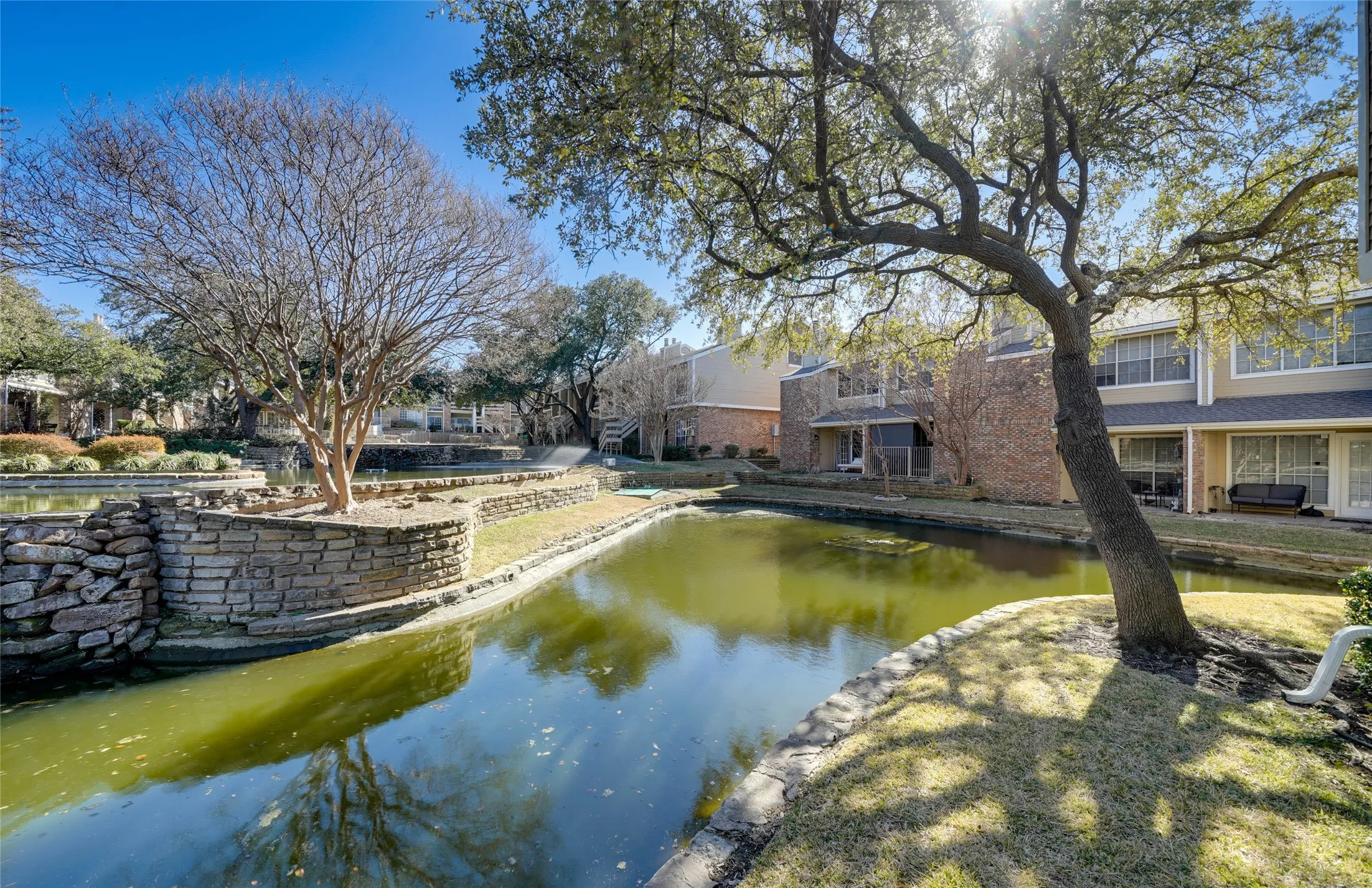 Condominium For Rent in Dallas County , 3550 Country Square Drive 409, Carrollton, Texas 75006, 2 Bedroom, 1 Bathroom, Garage spaces, 872 Sqft, built in 1982, mls#21340575, Real Estate Agent in Carrollton, Homes For Rent in Dallas county, Homes For Rent in Carrollton, Realtor in Carrollton Texas, Real Estate Brokerage Independent Realty Texas, Luminita Cordes Realtor
