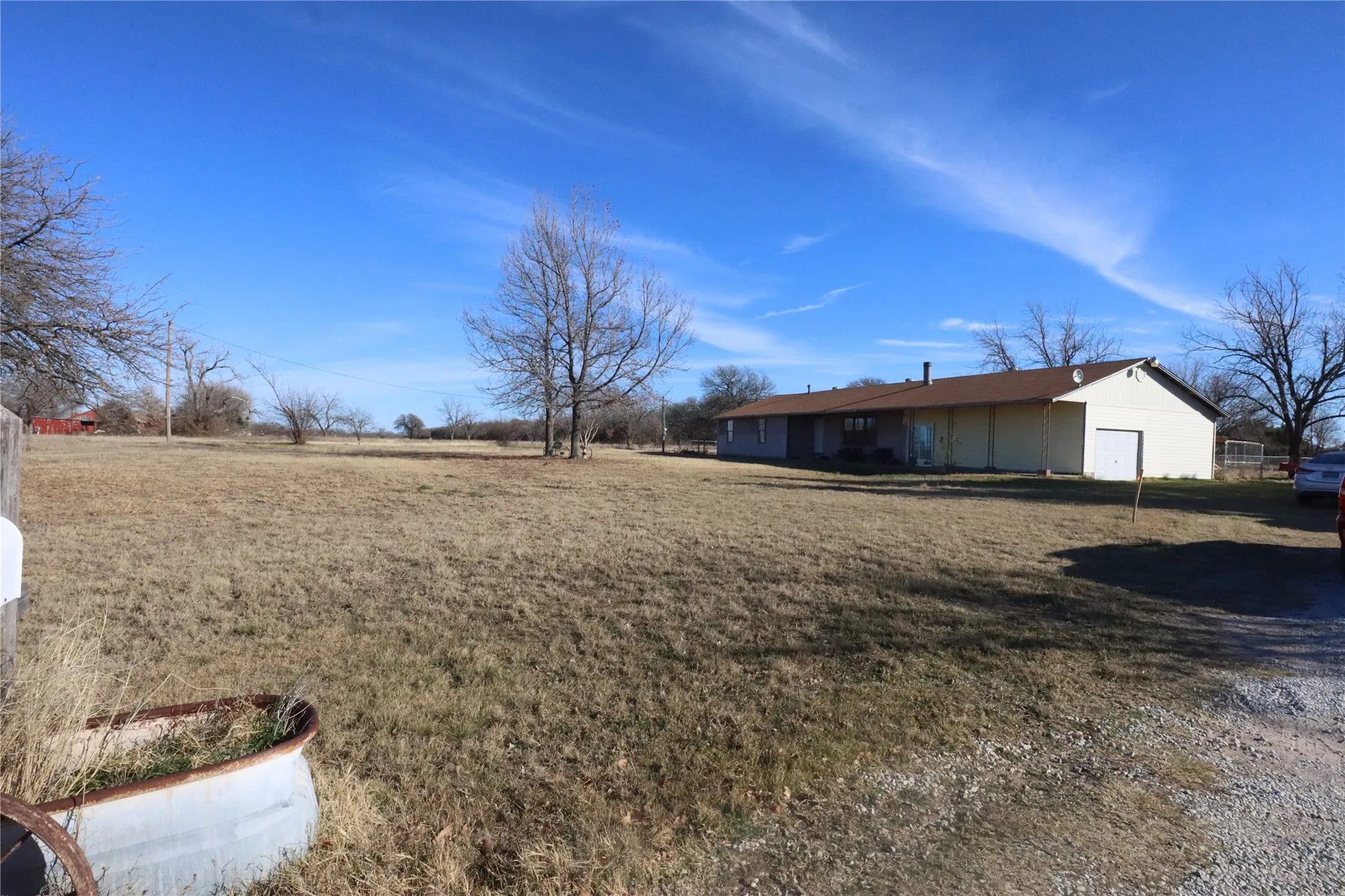 Single Family Residence For Sale in Eastland County , 225 County Road 472, Ranger, Texas 76470, 3 Bedrooms, 2 Bathrooms, 2 Garage spaces, 1,908 Sqft, built in 1960, Price $185,000, mls#21341737, Real Estate Agent in Ranger, Homes For Sale in Eastland county, Homes For Sale in Ranger, Realtor in Ranger Texas, Real Estate Brokerage Independent Realty Texas, Luminita Cordes Realtor