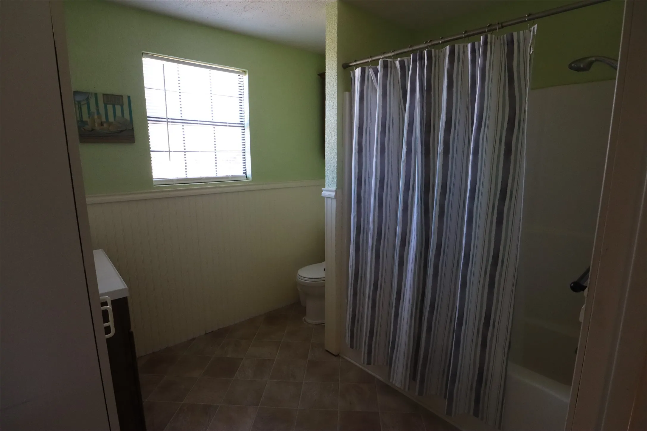 Single Family Residence For Sale in Eastland County , 225 County Road 472, Ranger, Texas 76470, 3 Bedrooms, 2 Bathrooms, 2 Garage spaces, 1,908 Sqft, built in 1960, Price $185,000, mls#21341737, Real Estate Agent in Ranger, Homes For Sale in Eastland county, Homes For Sale in Ranger, Realtor in Ranger Texas, Real Estate Brokerage Independent Realty Texas, Luminita Cordes Realtor