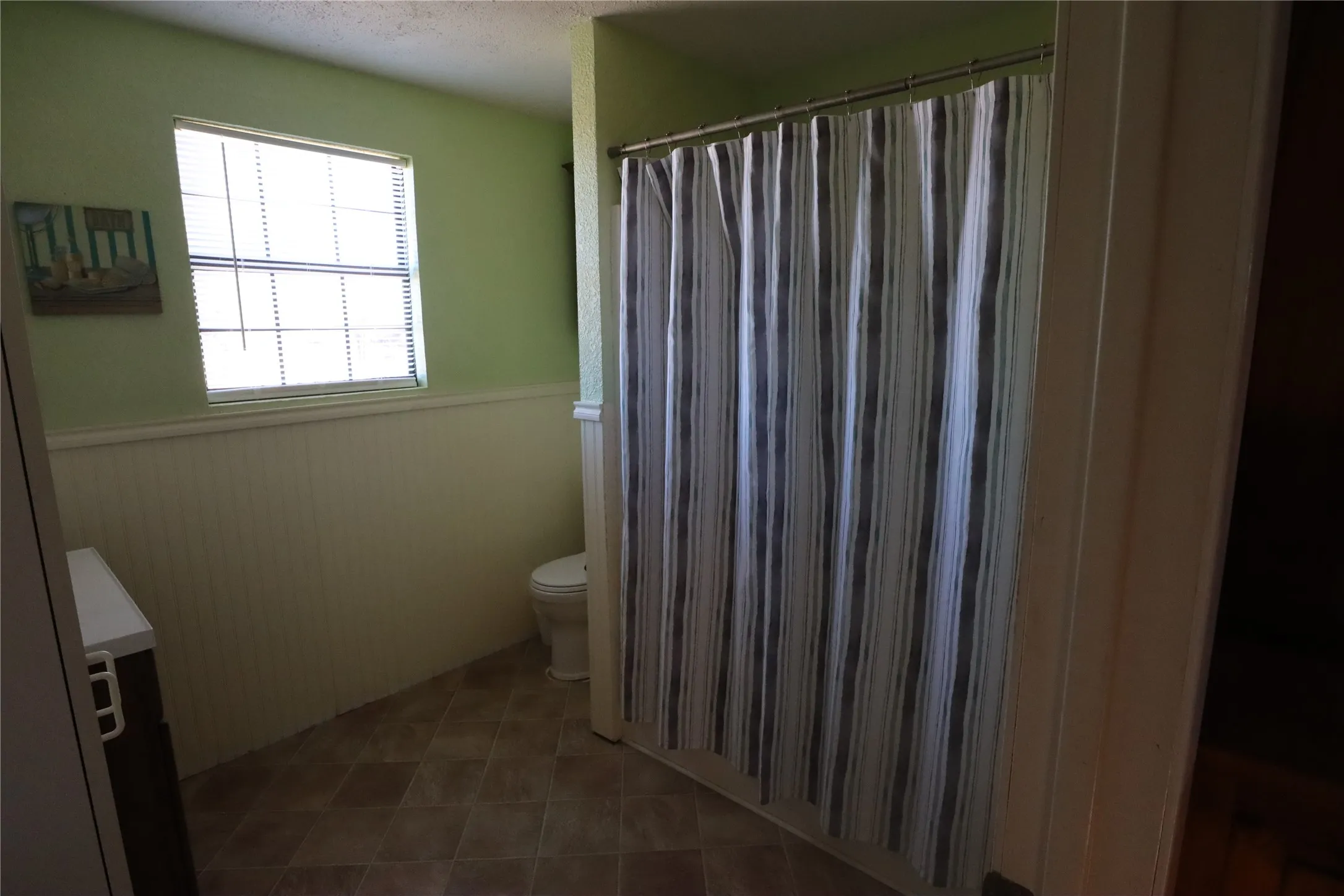 Single Family Residence For Sale in Eastland County , 225 County Road 472, Ranger, Texas 76470, 3 Bedrooms, 2 Bathrooms, 2 Garage spaces, 1,908 Sqft, built in 1960, Price $185,000, mls#21341737, Real Estate Agent in Ranger, Homes For Sale in Eastland county, Homes For Sale in Ranger, Realtor in Ranger Texas, Real Estate Brokerage Independent Realty Texas, Luminita Cordes Realtor
