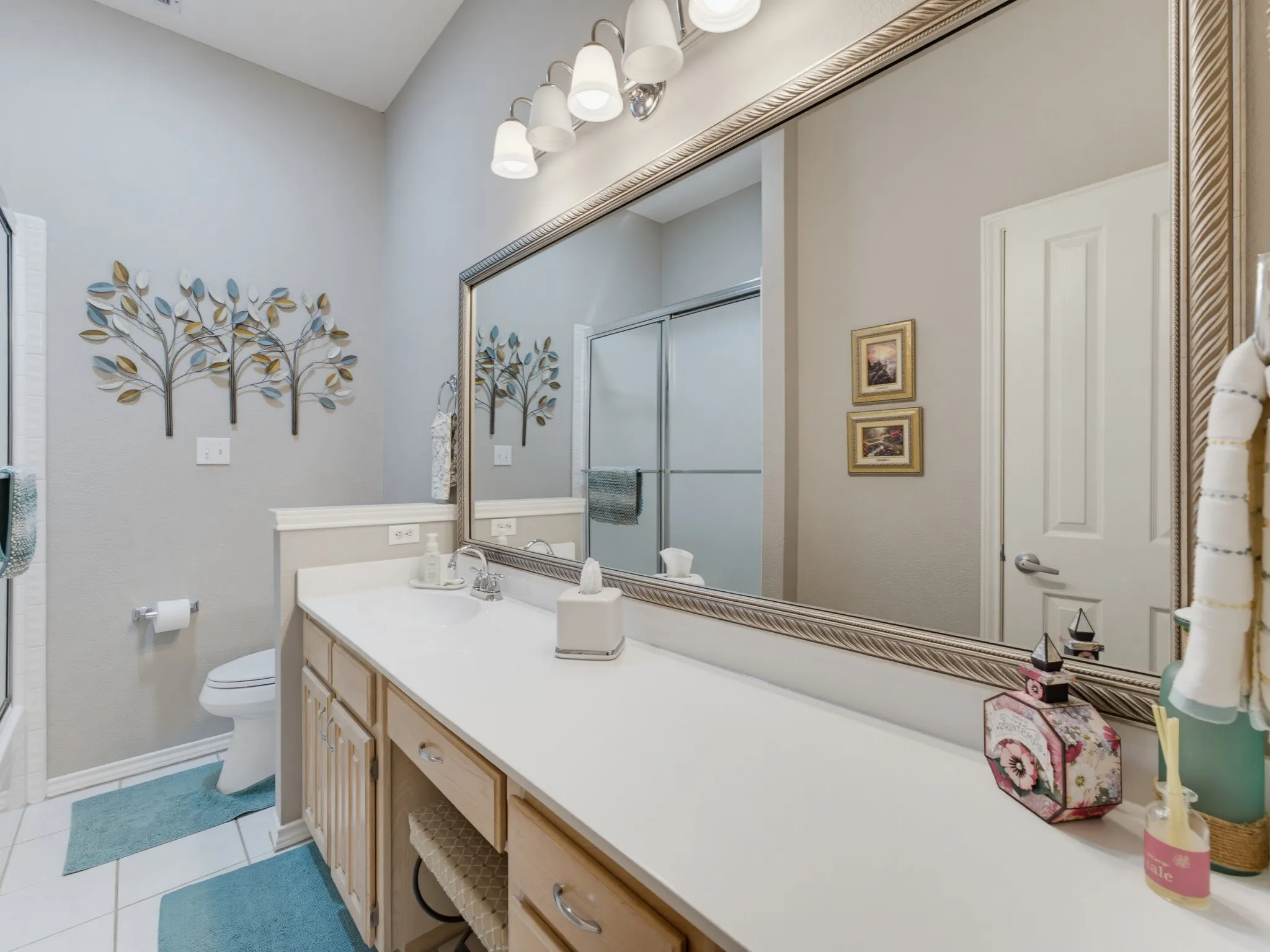 Hall Bathroom