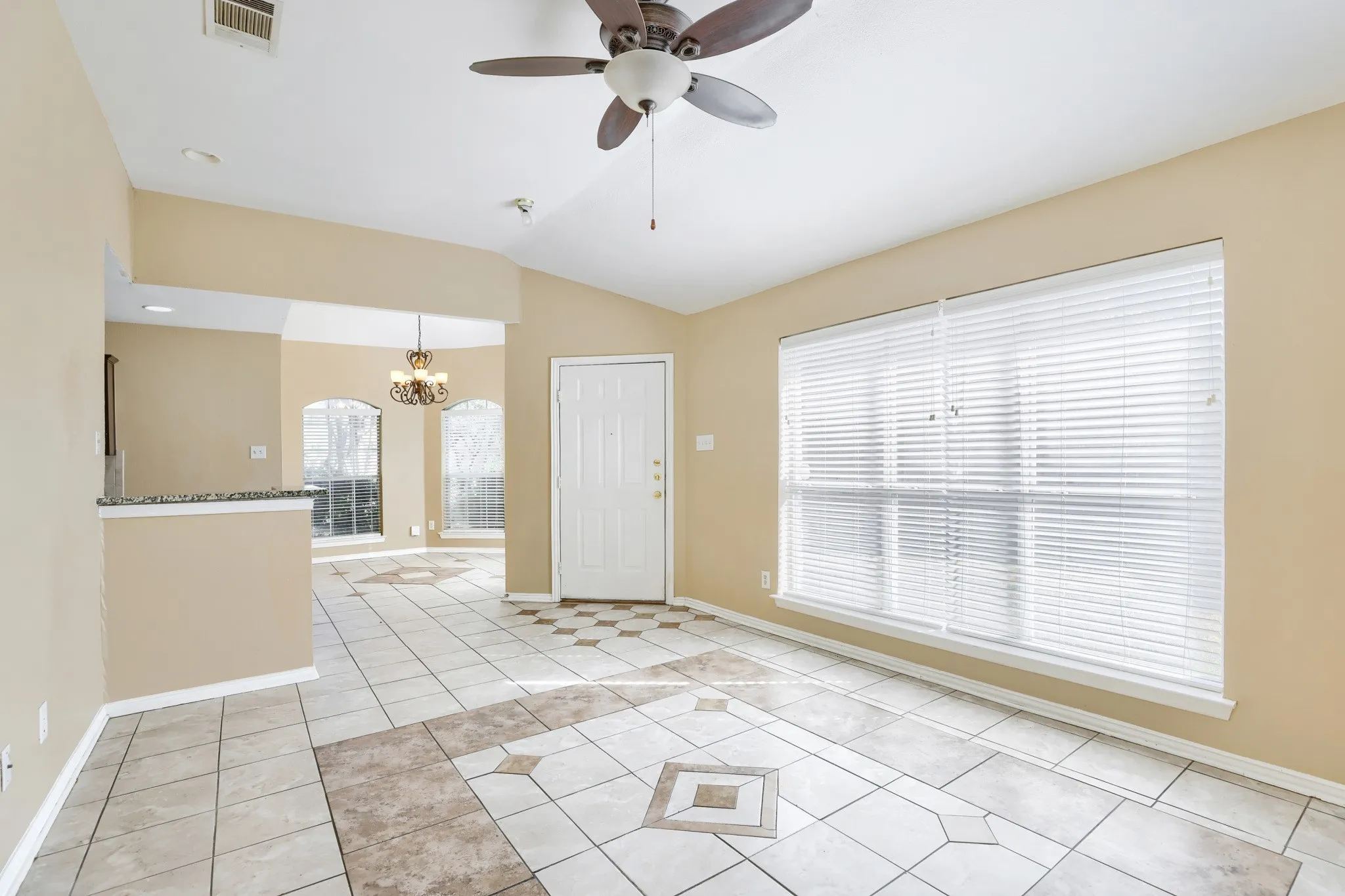 Single Family Residence For Rent in Collin County , 2202 Brookview Drive, Mc Kinney, Texas 75072, 4 Bedroom, 2 Bathroom, Garage spaces, 1,063 Sqft, built in 1994, mls#21336845, Real Estate Agent in Mc Kinney, Homes For Rent in Collin county, Homes For Rent in Mc Kinney, Realtor in Mc Kinney Texas, Real Estate Brokerage Independent Realty Texas, Luminita Cordes Realtor