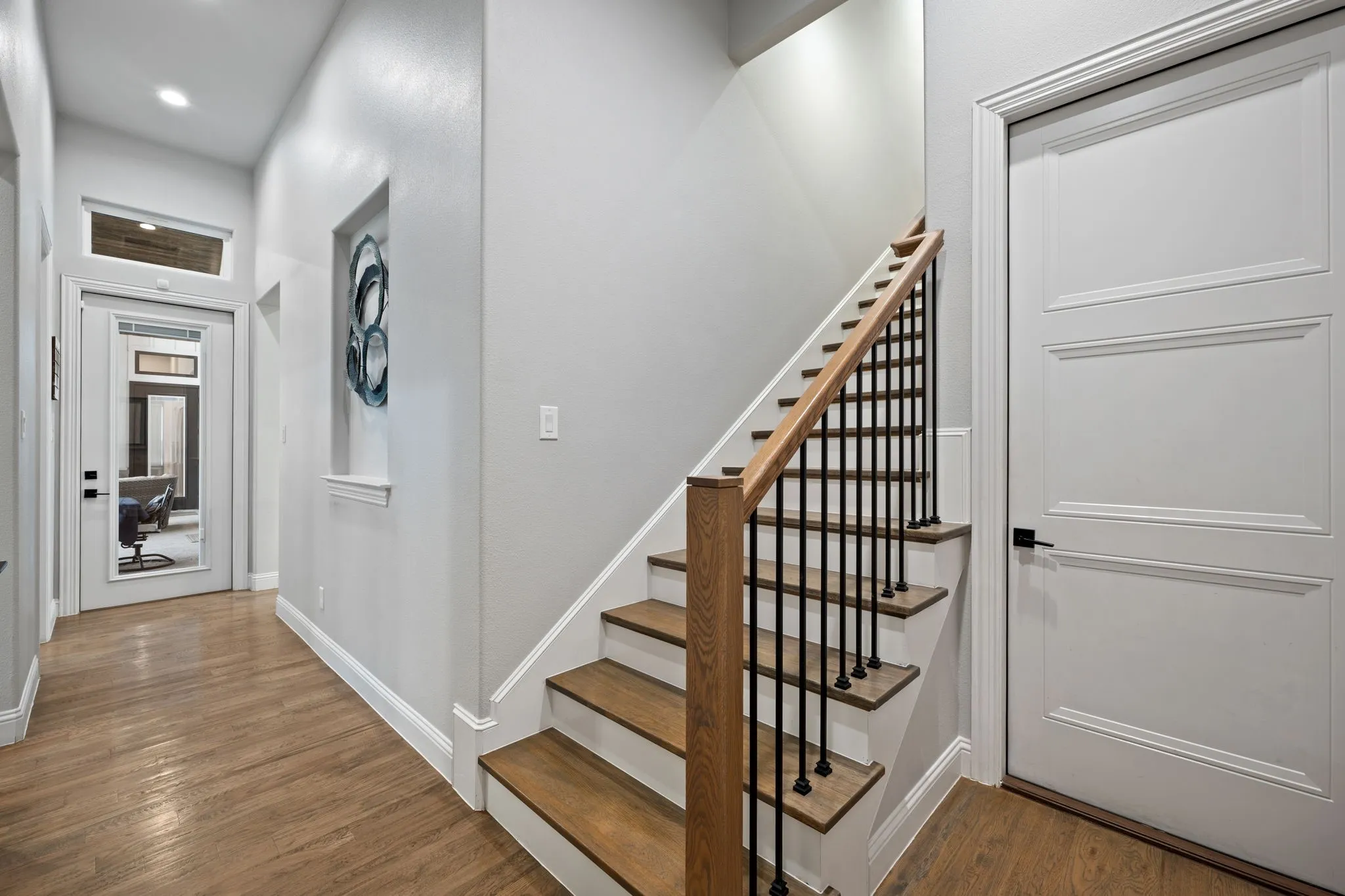 Single Family Residence For Sale in Parker County , 412 Royal Santana Run, Weatherford, Texas 76087, 4 Bedroom, 4 Bathroom, 3 Garage spaces, 4,524 Sqft, built in 2022, mls#21341328, Real Estate Agent in Weatherford, Homes For Sale in Parker county, Homes For Sale in Weatherford, Realtor in Weatherford Texas, Real Estate Brokerage Independent Realty Texas, Luminita Cordes Realtor