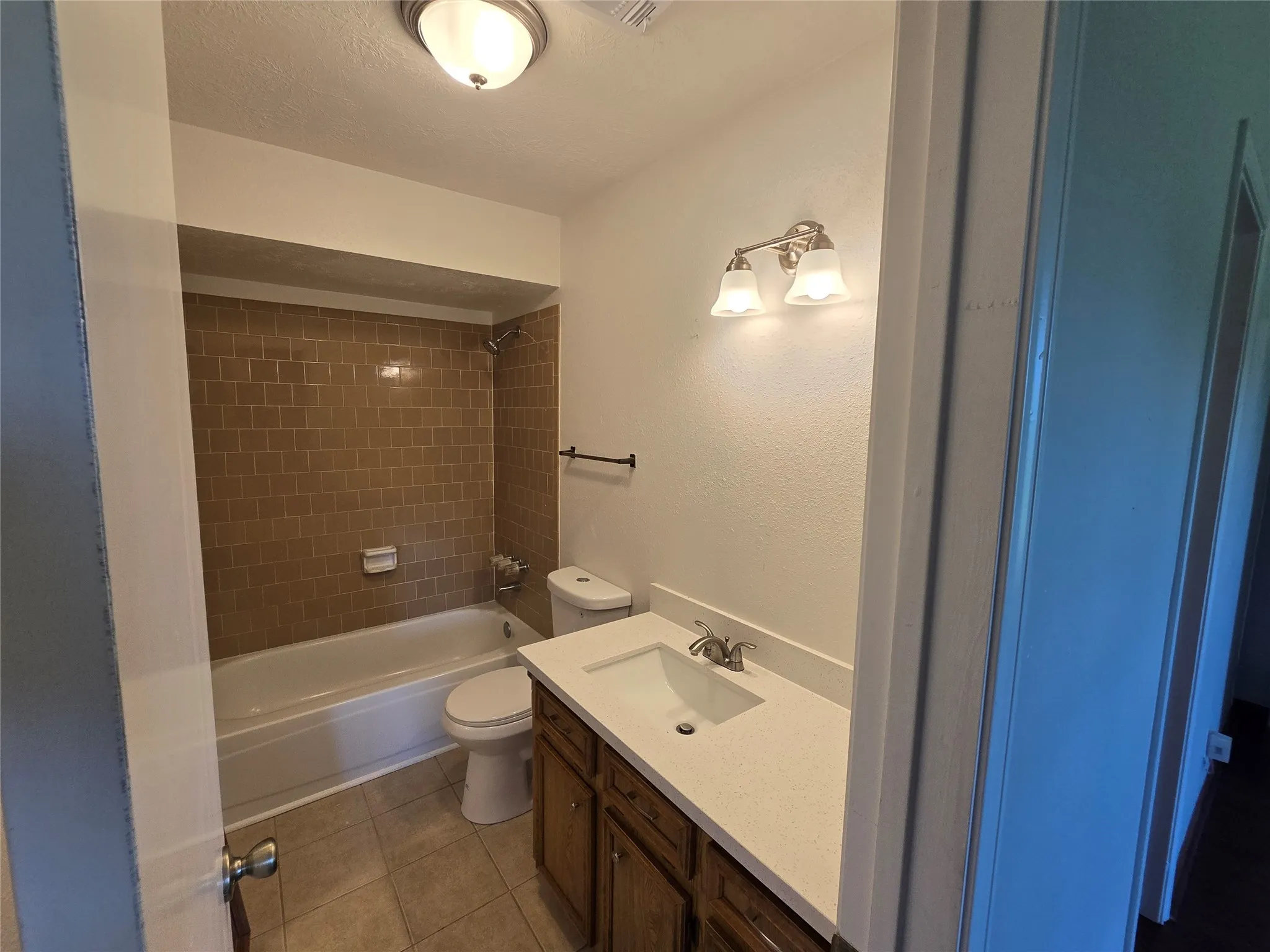 Single Family Residence For Rent in Walker County , 65 Paisano Lane, Huntsville, Texas 77340, 3 Bedrooms, 2 Bathrooms, 2 Garage spaces, 1,488 Sqft, built in 1989, Price $1,800, mls#21335517, Real Estate Agent in Huntsville, Homes For Rent in Walker county, Homes For Rent in Huntsville, Realtor in Huntsville Texas, Real Estate Brokerage Independent Realty Texas, Luminita Cordes Realtor