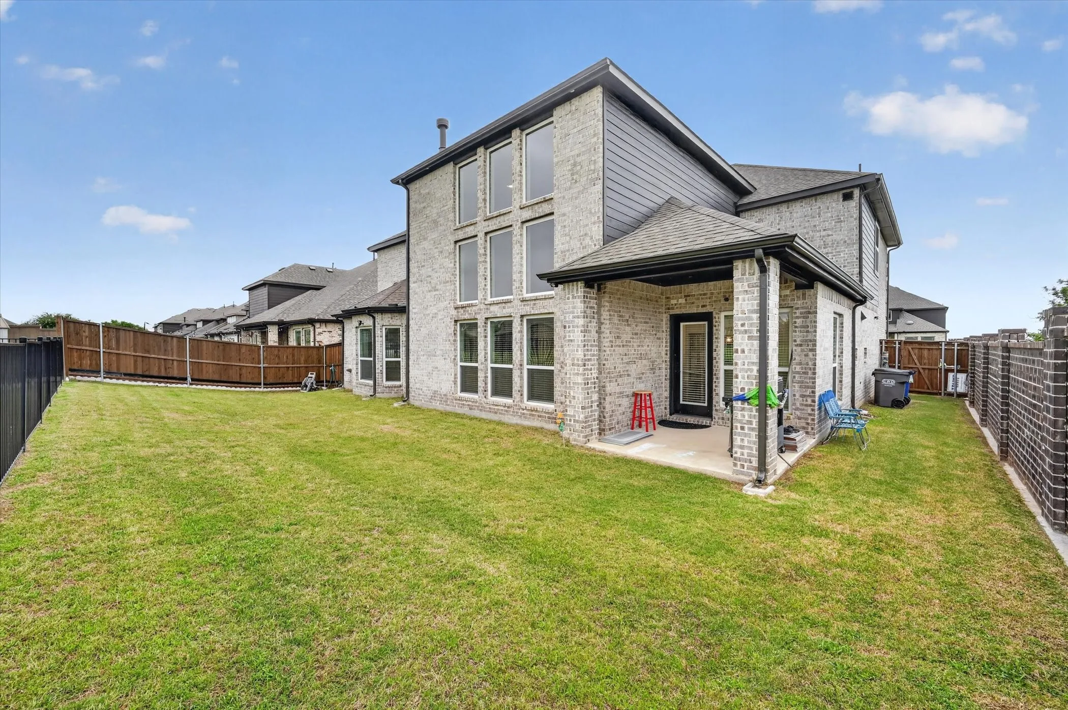 Single Family Residence For Sale in Denton County , 4504 Barnacre Avenue, Celina, Texas 76227, 6 Bedroom, 4 Bathroom, 2 Garage spaces, 4,428 Sqft, built in 2022, mls#21341760, Real Estate Agent in Celina, Homes For Sale in Denton county, Homes For Sale in Celina, Realtor in Celina Texas, Real Estate Brokerage Independent Realty Texas, Luminita Cordes Realtor