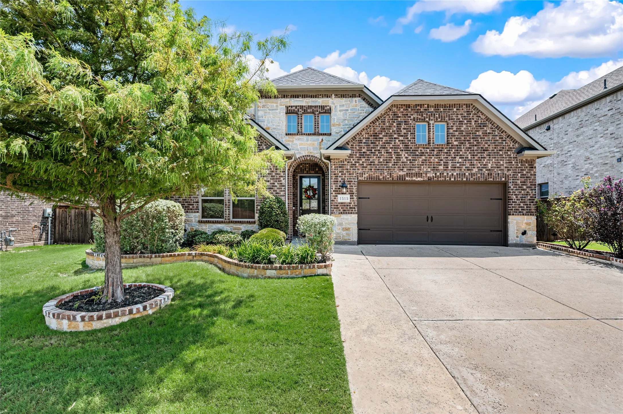Single Family Residence For Sale in Tarrant County , 1515 Silver Sage Drive, Haslet, Texas 76052, 4 Bedroom, 3 Bathroom, 2 Garage spaces, 2,362 Sqft, built in 2020, mls#21339344, Real Estate Agent in Haslet, Homes For Sale in Tarrant county, Homes For Sale in Haslet, Realtor in Haslet Texas, Real Estate Brokerage Independent Realty Texas, Luminita Cordes Realtor