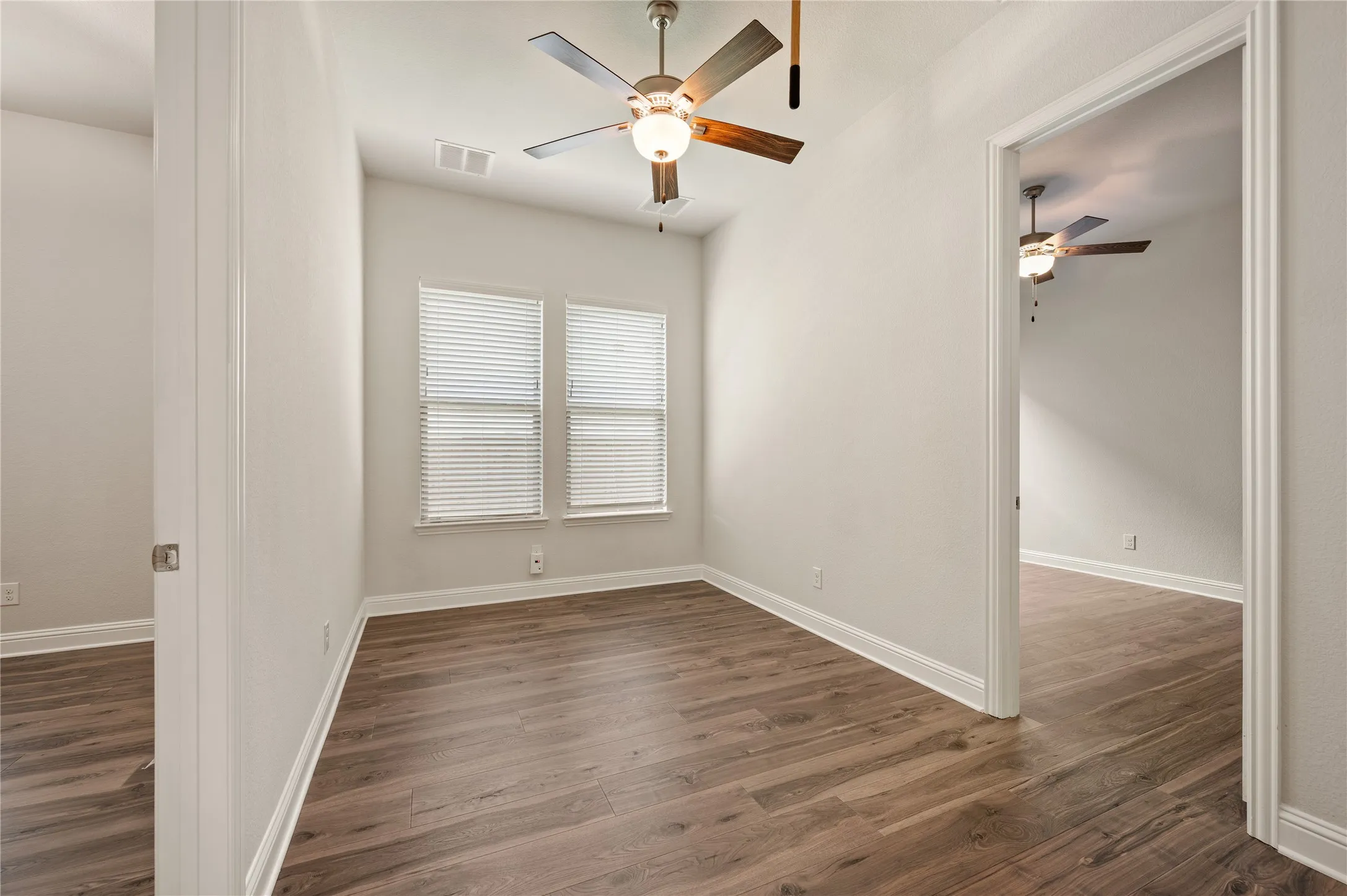 Single Family Residence For Sale in Tarrant County , 1515 Silver Sage Drive, Haslet, Texas 76052, 4 Bedroom, 3 Bathroom, 2 Garage spaces, 2,362 Sqft, built in 2020, mls#21339344, Real Estate Agent in Haslet, Homes For Sale in Tarrant county, Homes For Sale in Haslet, Realtor in Haslet Texas, Real Estate Brokerage Independent Realty Texas, Luminita Cordes Realtor