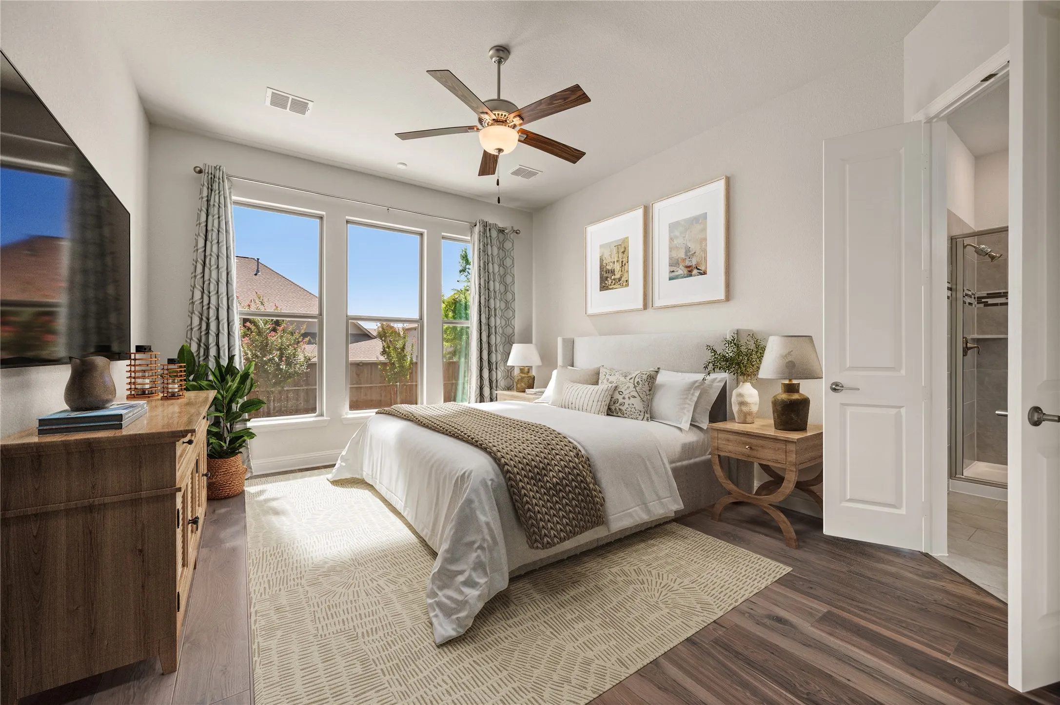 Staged primary bedroom photo