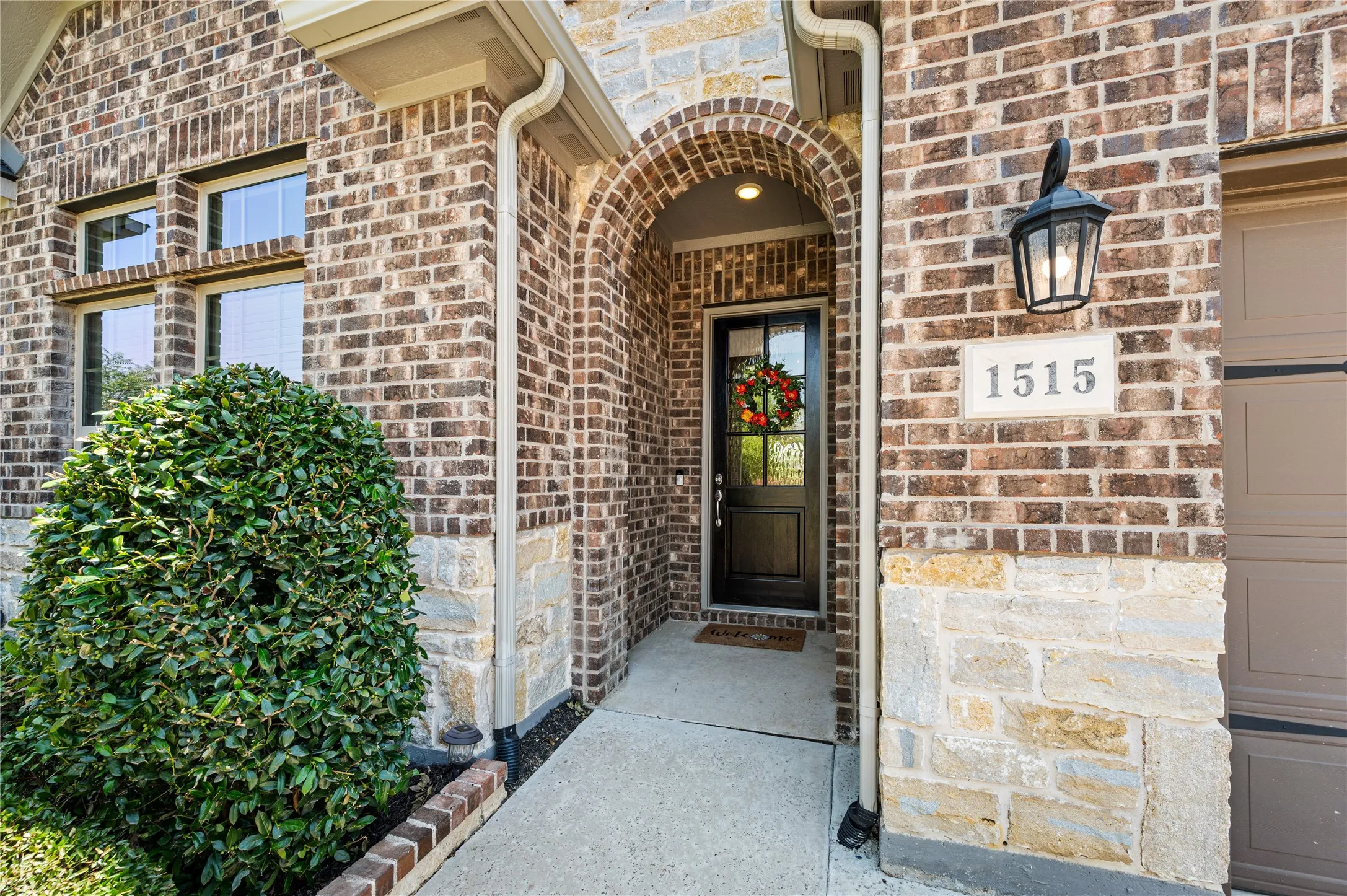 Single Family Residence For Sale in Tarrant County , 1515 Silver Sage Drive, Haslet, Texas 76052, 4 Bedroom, 3 Bathroom, 2 Garage spaces, 2,362 Sqft, built in 2020, mls#21339344, Real Estate Agent in Haslet, Homes For Sale in Tarrant county, Homes For Sale in Haslet, Realtor in Haslet Texas, Real Estate Brokerage Independent Realty Texas, Luminita Cordes Realtor