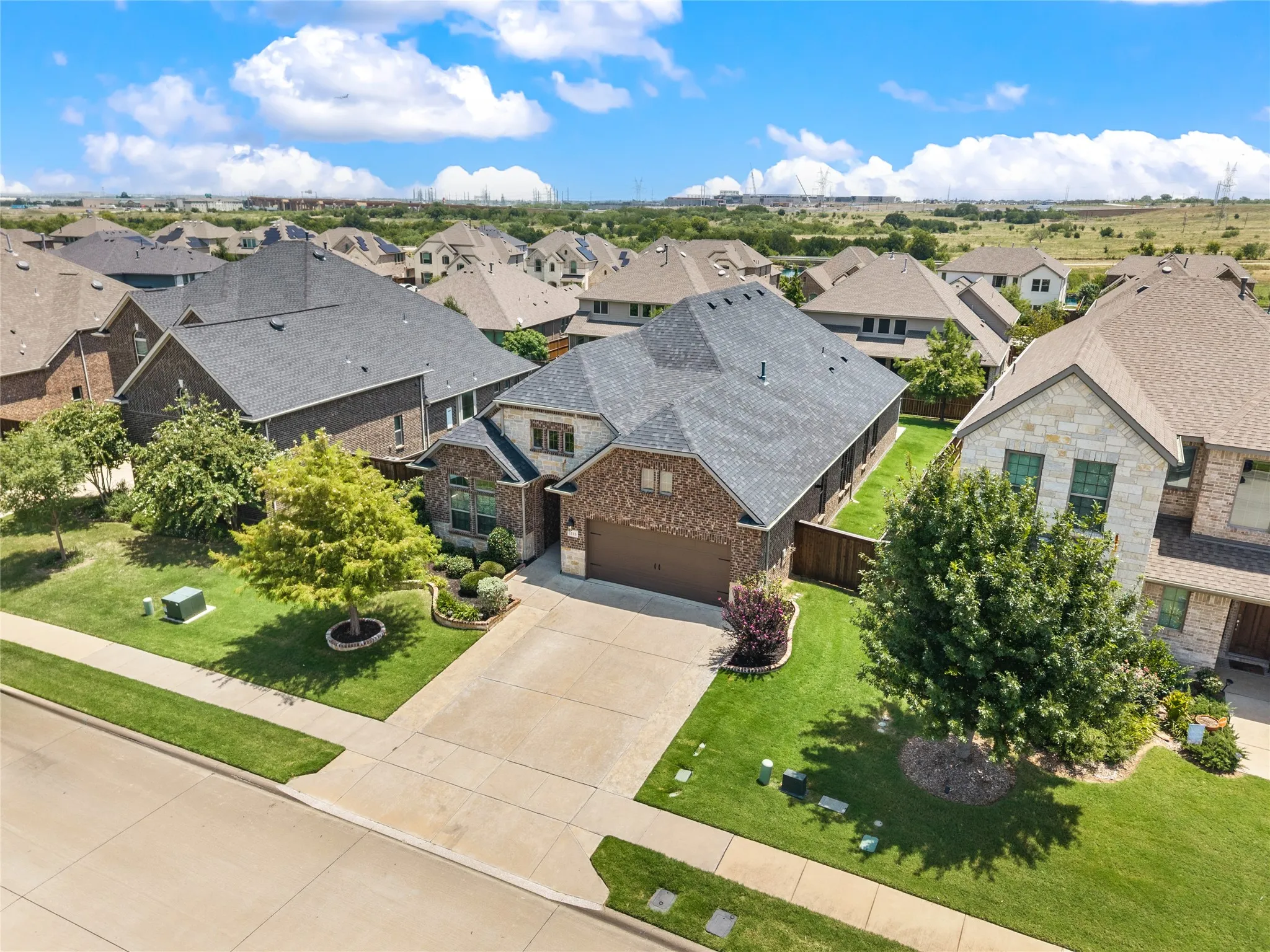 Single Family Residence For Sale in Tarrant County , 1515 Silver Sage Drive, Haslet, Texas 76052, 4 Bedroom, 3 Bathroom, 2 Garage spaces, 2,362 Sqft, built in 2020, mls#21339344, Real Estate Agent in Haslet, Homes For Sale in Tarrant county, Homes For Sale in Haslet, Realtor in Haslet Texas, Real Estate Brokerage Independent Realty Texas, Luminita Cordes Realtor