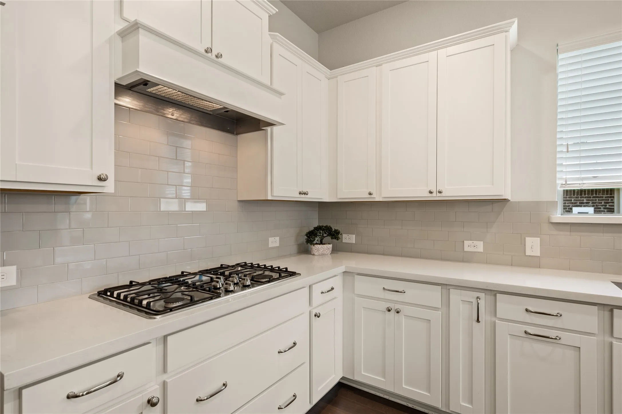Single Family Residence For Sale in Tarrant County , 1515 Silver Sage Drive, Haslet, Texas 76052, 4 Bedroom, 3 Bathroom, 2 Garage spaces, 2,362 Sqft, built in 2020, mls#21339344, Real Estate Agent in Haslet, Homes For Sale in Tarrant county, Homes For Sale in Haslet, Realtor in Haslet Texas, Real Estate Brokerage Independent Realty Texas, Luminita Cordes Realtor