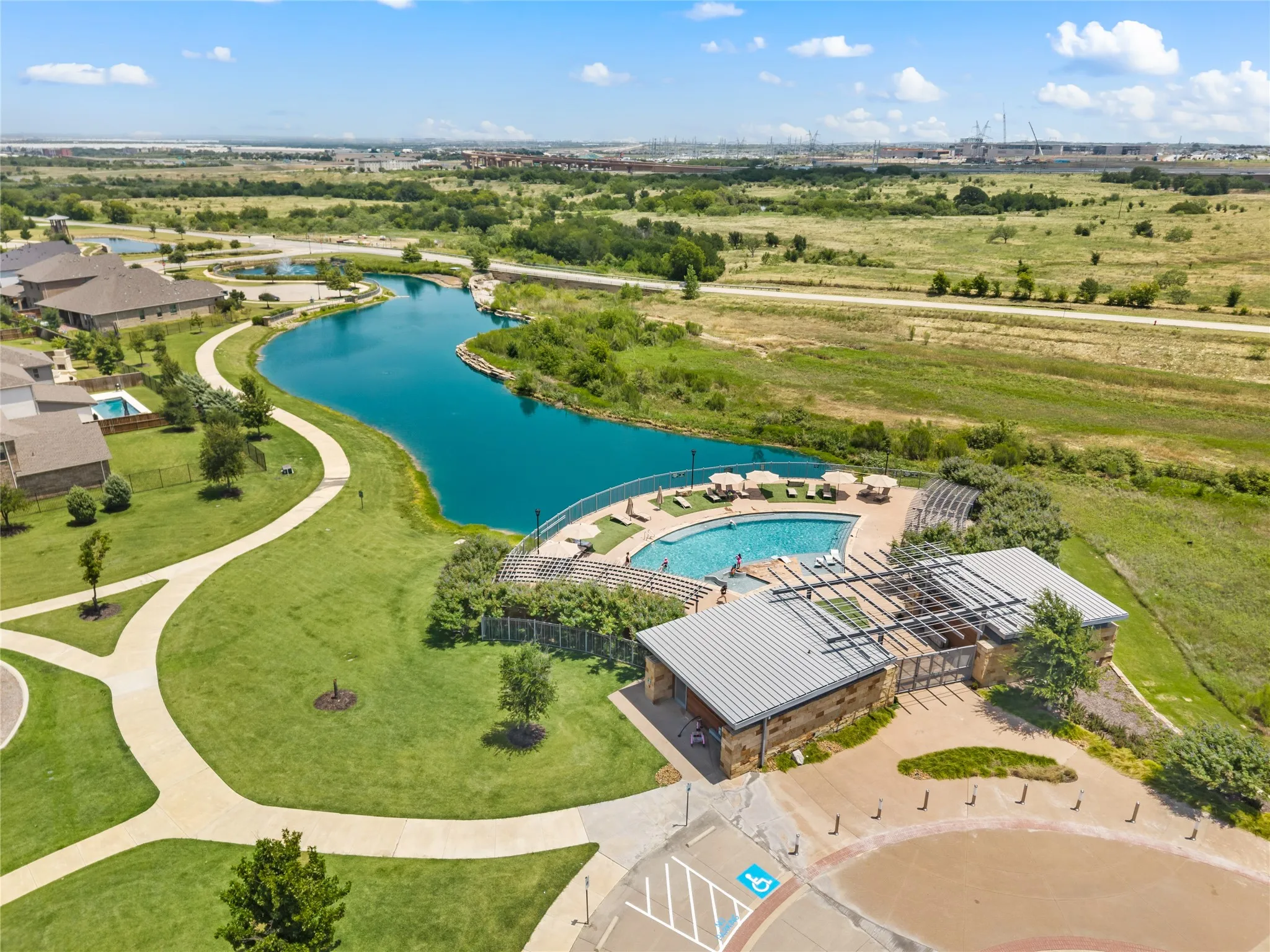 Single Family Residence For Sale in Tarrant County , 1515 Silver Sage Drive, Haslet, Texas 76052, 4 Bedroom, 3 Bathroom, 2 Garage spaces, 2,362 Sqft, built in 2020, mls#21339344, Real Estate Agent in Haslet, Homes For Sale in Tarrant county, Homes For Sale in Haslet, Realtor in Haslet Texas, Real Estate Brokerage Independent Realty Texas, Luminita Cordes Realtor