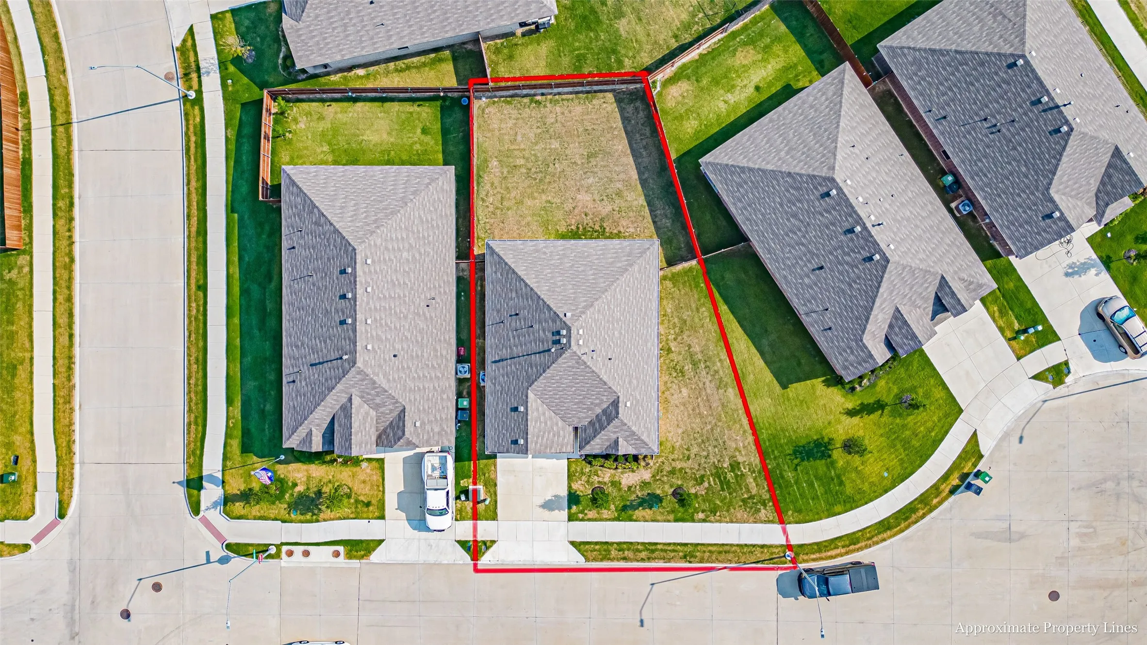 Single Family Residence For Sale in Denton County , 705 Basteen Lane, Justin, Texas 76247, 3 Bedroom, 2 Bathroom, 2 Garage spaces, 1,451 Sqft, built in 2023, mls#21340917, Real Estate Agent in Justin, Homes For Sale in Denton county, Homes For Sale in Justin, Realtor in Justin Texas, Real Estate Brokerage Independent Realty Texas, Luminita Cordes Realtor