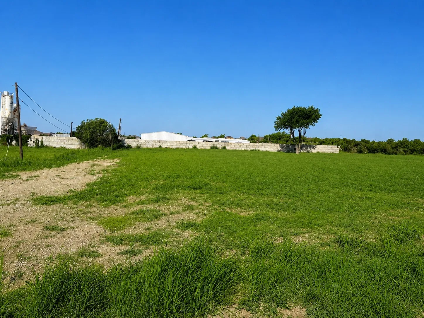 Unimproved Land For Sale in Tarrant County , 6809 Grindstone Court, Arlington, Texas 76002, 0, 0, Garage spaces, 0 Sqft, built in 0, Price $200,000, mls#21341799, Real Estate Agent in Arlington, Homes For Sale in Tarrant county, Homes For Sale in Arlington, Realtor in Arlington Texas, Real Estate Brokerage Independent Realty Texas, Luminita Cordes Realtor