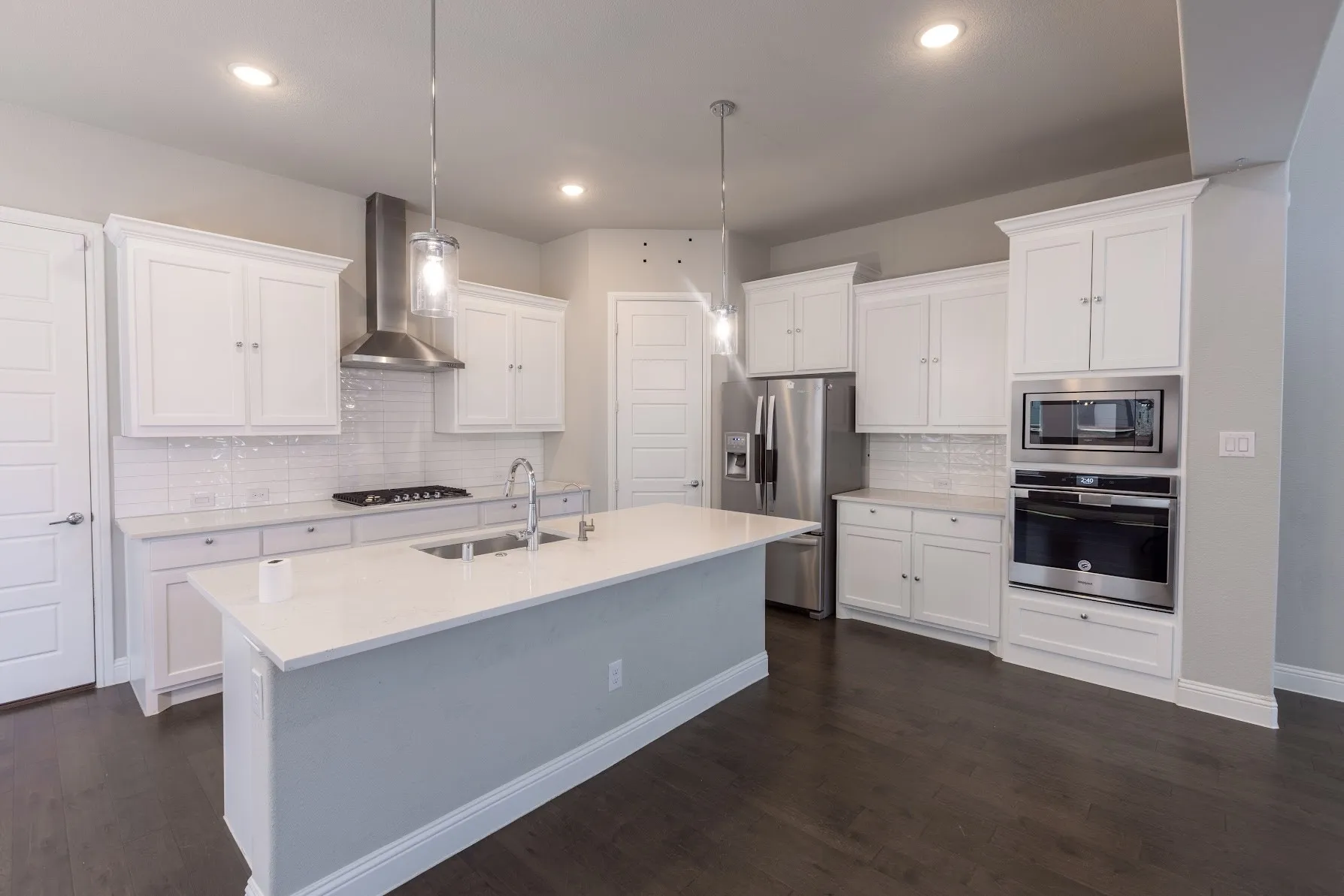Single Family Residence For Rent in Denton County , 8521 Ottowa Ridge, Frisco, Texas 75034, 3 Bedroom, 3 Bathroom, 2 Garage spaces, 2,383 Sqft, built in 2019, mls#21341802, Real Estate Agent in Frisco, Homes For Rent in Denton county, Homes For Rent in Frisco, Realtor in Frisco Texas, Real Estate Brokerage Independent Realty Texas, Luminita Cordes Realtor