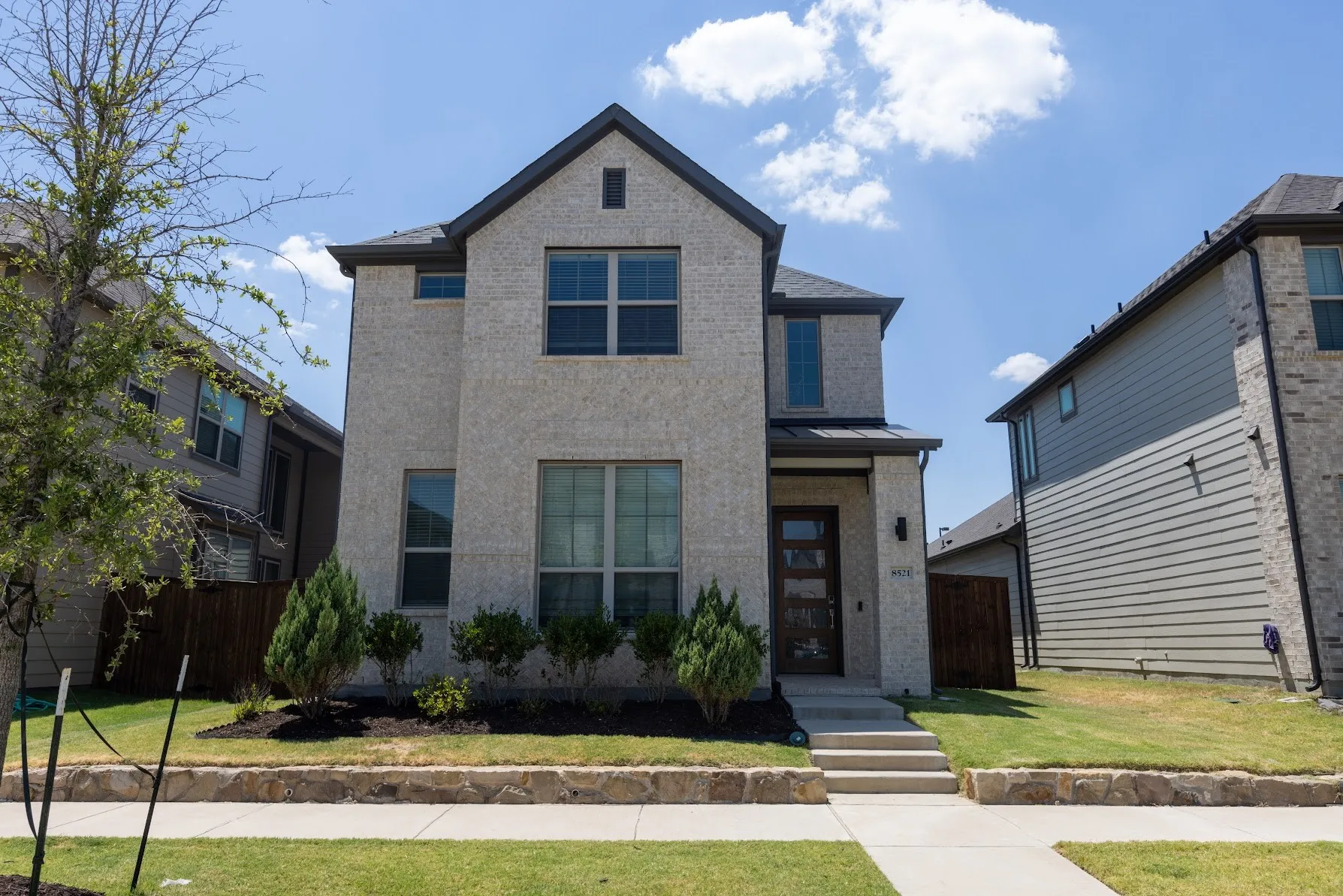 Single Family Residence For Rent in Denton County , 8521 Ottowa Ridge, Frisco, Texas 75034, 3 Bedroom, 3 Bathroom, 2 Garage spaces, 2,383 Sqft, built in 2019, mls#21341802, Real Estate Agent in Frisco, Homes For Rent in Denton county, Homes For Rent in Frisco, Realtor in Frisco Texas, Real Estate Brokerage Independent Realty Texas, Luminita Cordes Realtor