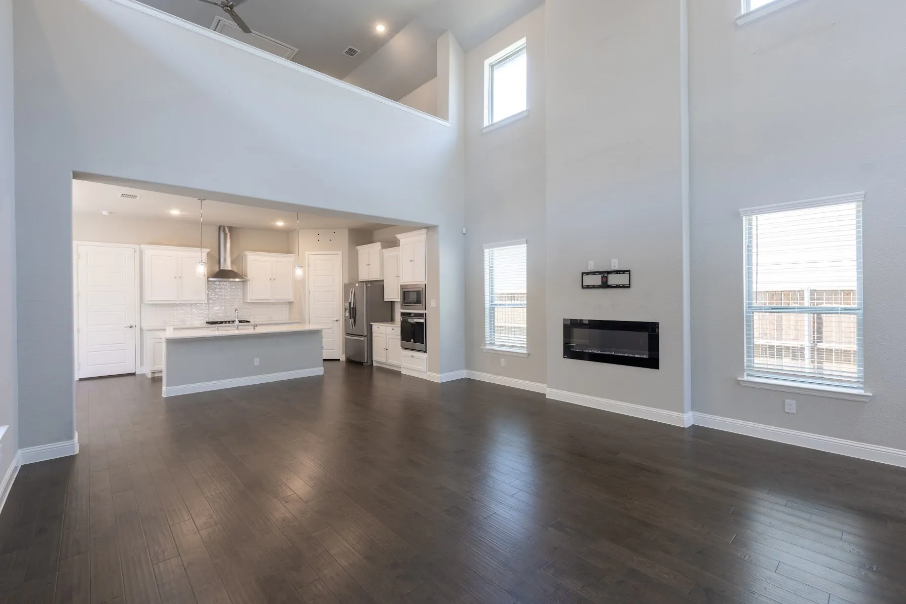 Single Family Residence For Rent in Denton County , 8521 Ottowa Ridge, Frisco, Texas 75034, 3 Bedroom, 3 Bathroom, 2 Garage spaces, 2,383 Sqft, built in 2019, mls#21341802, Real Estate Agent in Frisco, Homes For Rent in Denton county, Homes For Rent in Frisco, Realtor in Frisco Texas, Real Estate Brokerage Independent Realty Texas, Luminita Cordes Realtor
