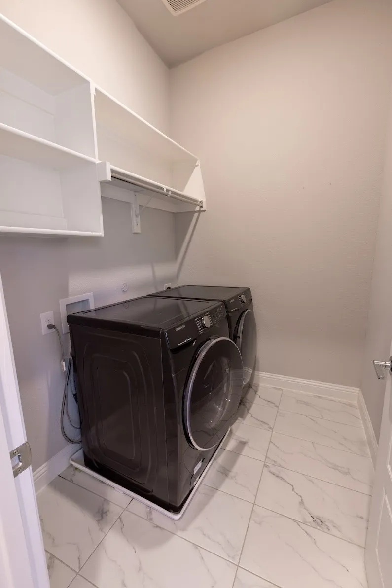 Single Family Residence For Rent in Denton County , 8521 Ottowa Ridge, Frisco, Texas 75034, 3 Bedroom, 3 Bathroom, 2 Garage spaces, 2,383 Sqft, built in 2019, mls#21341802, Real Estate Agent in Frisco, Homes For Rent in Denton county, Homes For Rent in Frisco, Realtor in Frisco Texas, Real Estate Brokerage Independent Realty Texas, Luminita Cordes Realtor