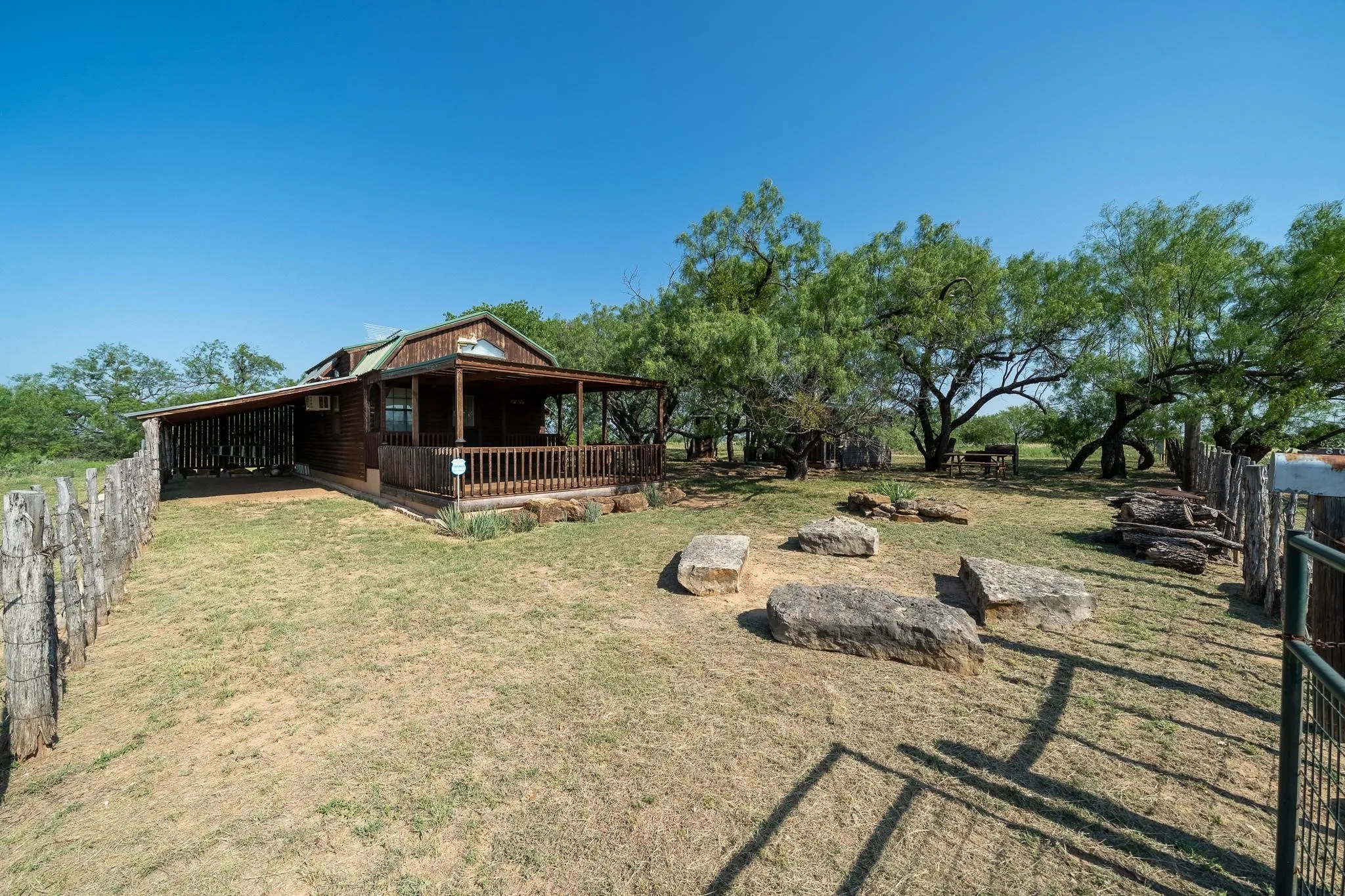 Ranch For Sale in Callahan County , 15055 County Road 306, Moran, Texas 76464, 0, 0, Garage spaces, 0 Sqft, built in 2006, mls#21341694, Real Estate Agent in Moran, Homes For Sale in Callahan county, Homes For Sale in Moran, Realtor in Moran Texas, Real Estate Brokerage Independent Realty Texas, Luminita Cordes Realtor