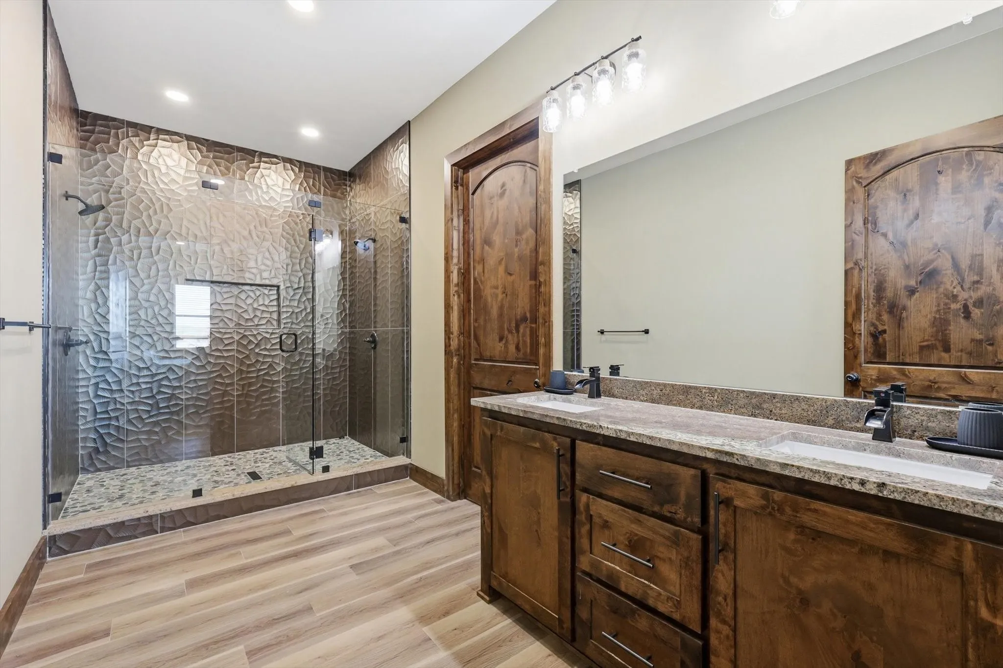 Single Family Residence For Sale in Palo Pinto County , 4971 Hawk Road, Possum Kingdom Lake, Texas 76450, 6 Bedroom, 7 Bathroom, Garage spaces, 5,000 Sqft, built in 2026, Price $2,599,999, mls#21337393, Real Estate Agent in Possum Kingdom Lake, Homes For Sale in Palo Pinto county, Homes For Sale in Possum Kingdom Lake, Realtor in Possum Kingdom Lake Texas, Real Estate Brokerage Independent Realty Texas, Luminita Cordes Realtor