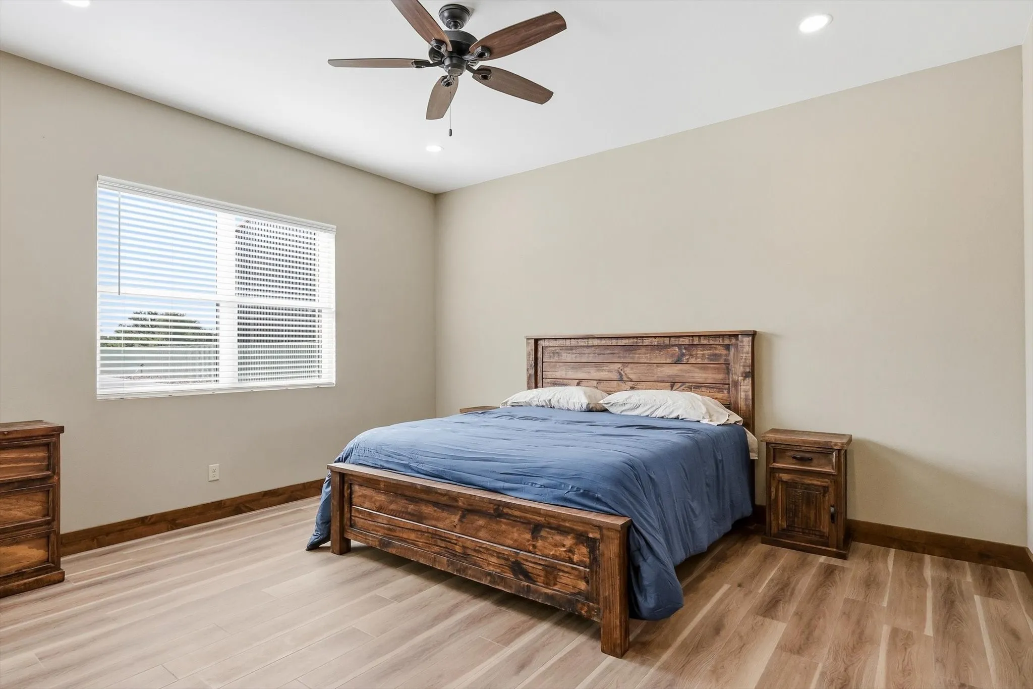 Single Family Residence For Sale in Palo Pinto County , 4971 Hawk Road, Possum Kingdom Lake, Texas 76450, 6 Bedroom, 7 Bathroom, Garage spaces, 5,000 Sqft, built in 2026, Price $2,599,999, mls#21337393, Real Estate Agent in Possum Kingdom Lake, Homes For Sale in Palo Pinto county, Homes For Sale in Possum Kingdom Lake, Realtor in Possum Kingdom Lake Texas, Real Estate Brokerage Independent Realty Texas, Luminita Cordes Realtor
