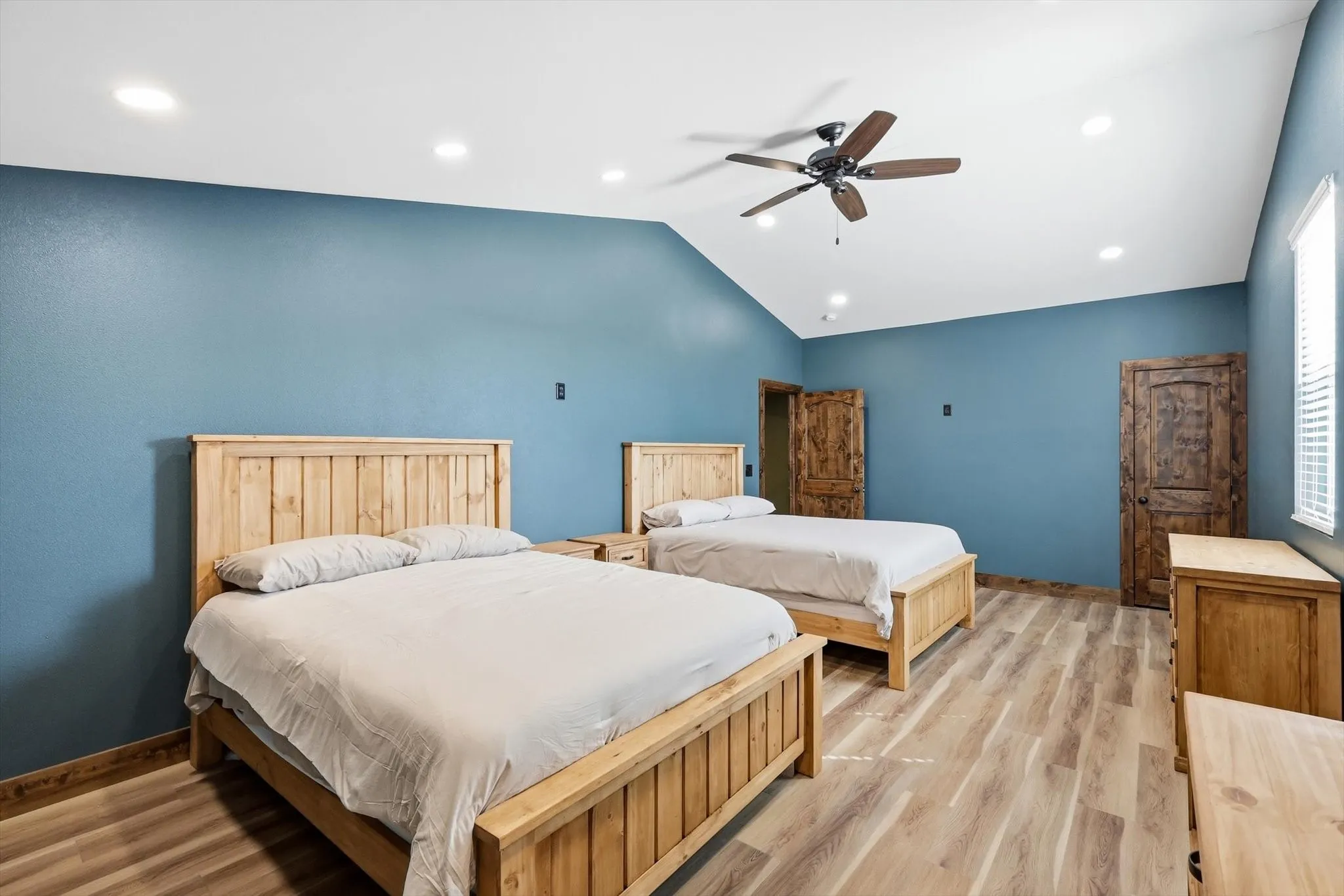 Single Family Residence For Sale in Palo Pinto County , 4971 Hawk Road, Possum Kingdom Lake, Texas 76450, 6 Bedroom, 7 Bathroom, Garage spaces, 5,000 Sqft, built in 2026, Price $2,599,999, mls#21337393, Real Estate Agent in Possum Kingdom Lake, Homes For Sale in Palo Pinto county, Homes For Sale in Possum Kingdom Lake, Realtor in Possum Kingdom Lake Texas, Real Estate Brokerage Independent Realty Texas, Luminita Cordes Realtor